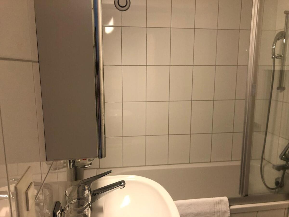 Charming In The Old Town - Uz3 Apartment *