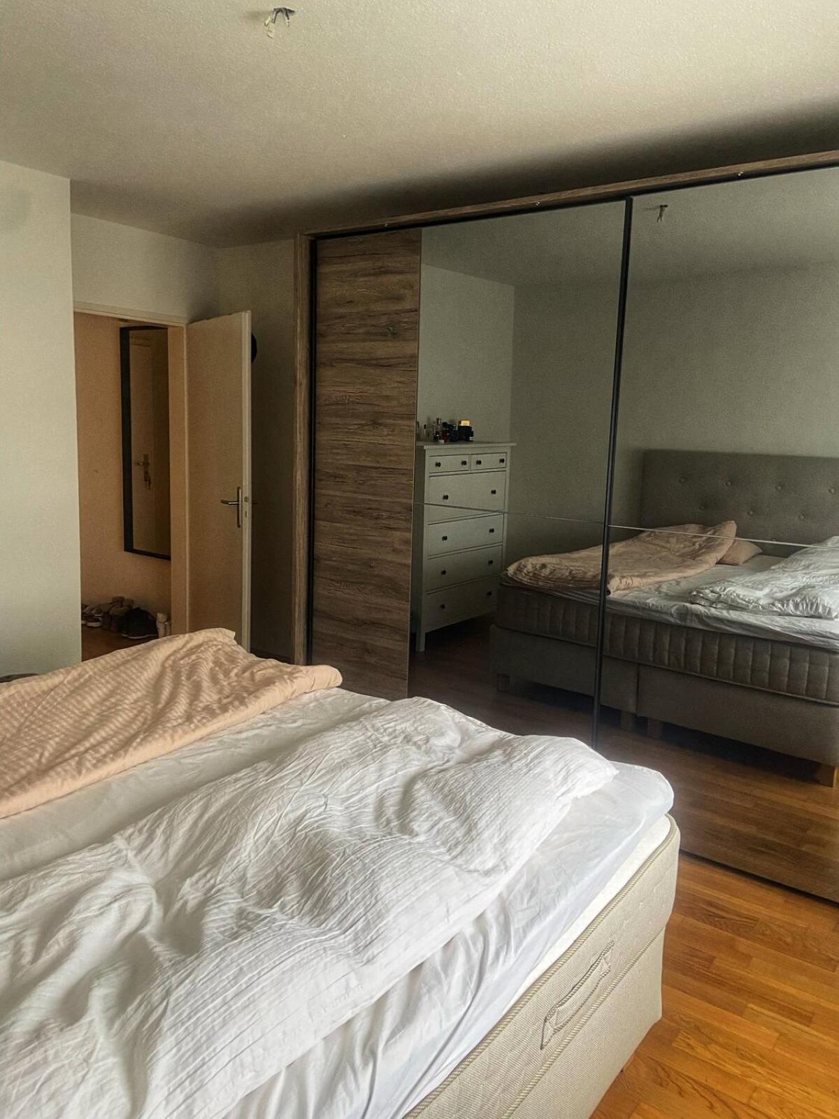 The Is From 4 March To 12 March Apartment *