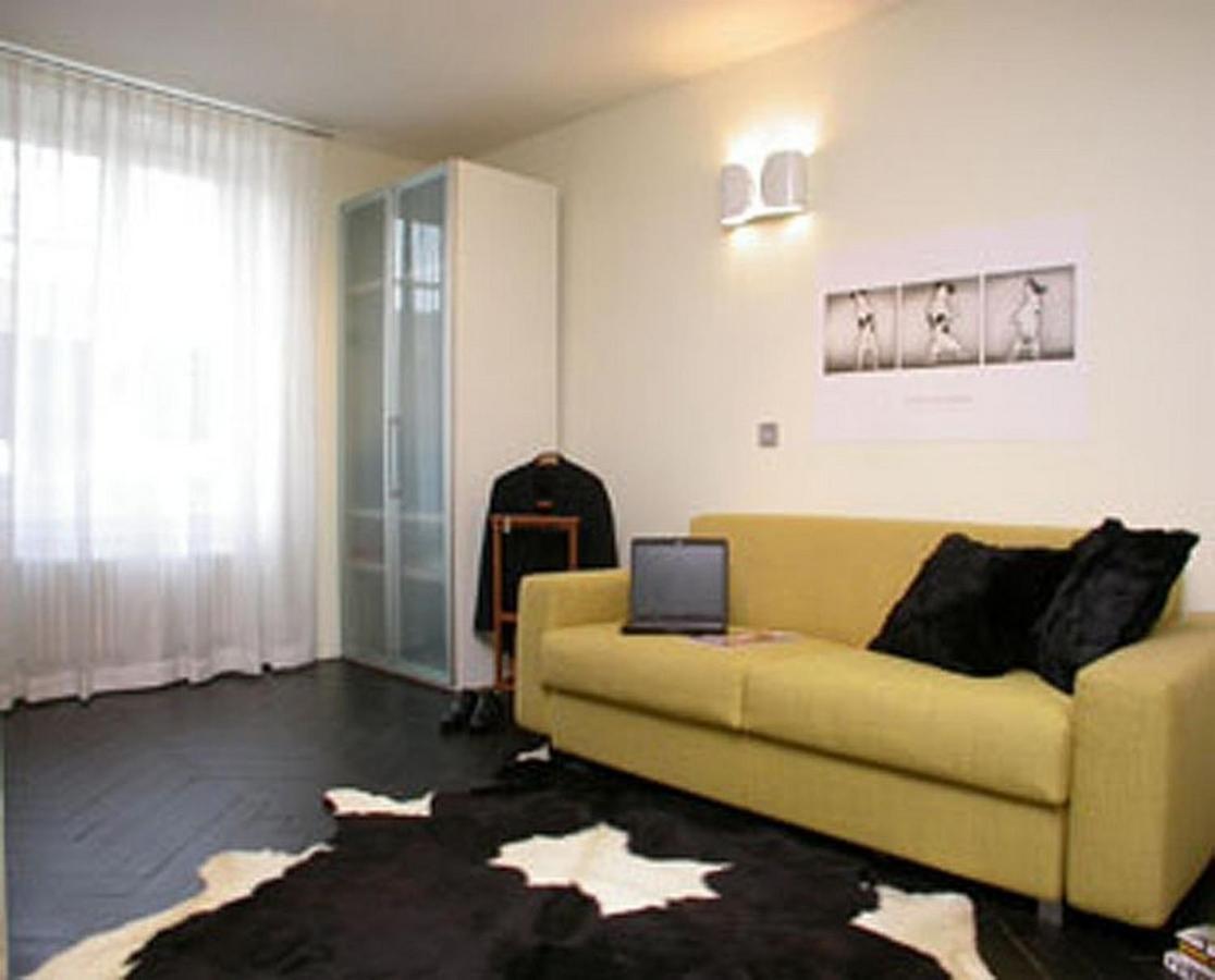Visionapartments Hardstrasse - Contactless Check-in Zürich