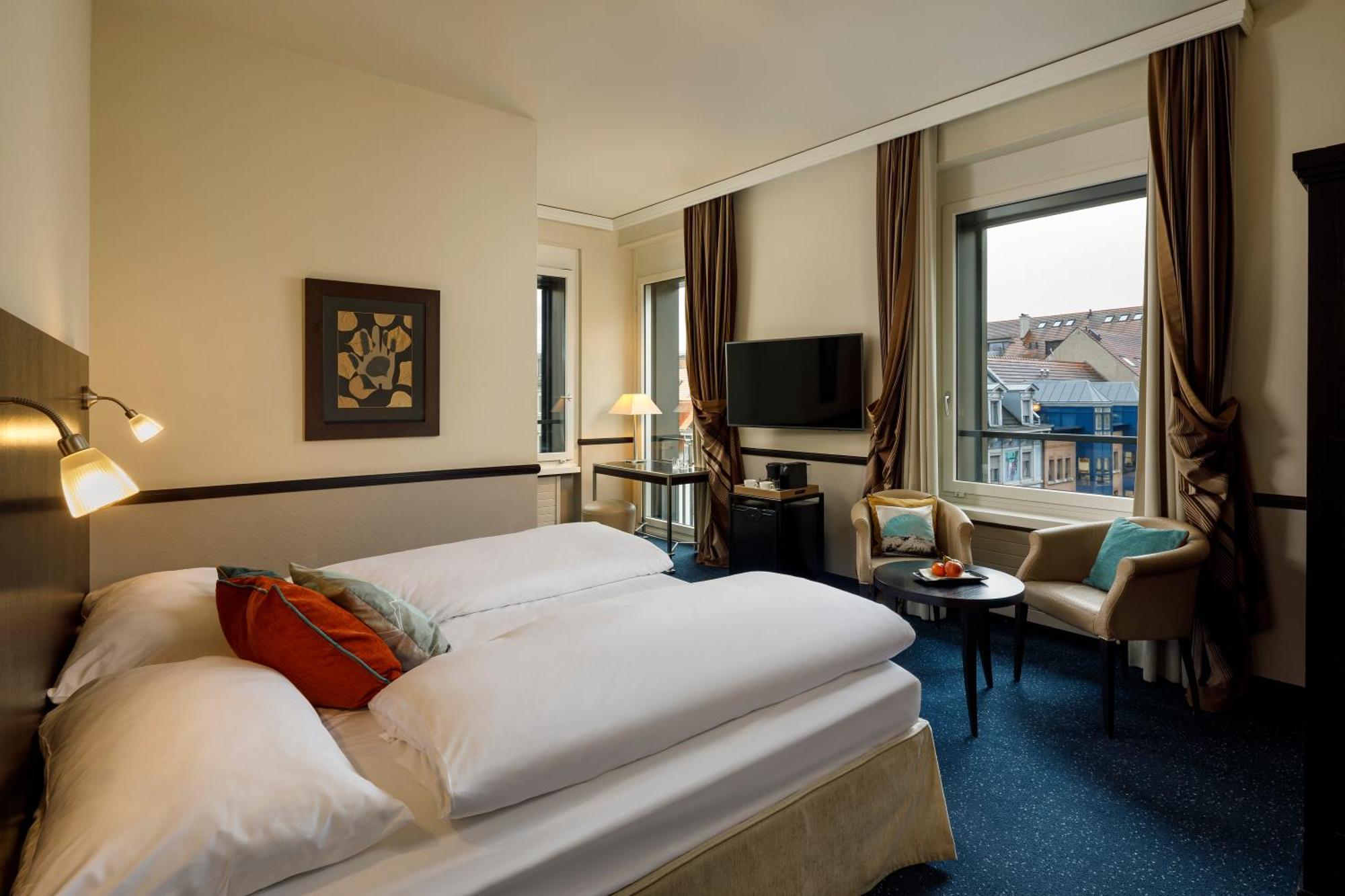 Opera 4* Zürich