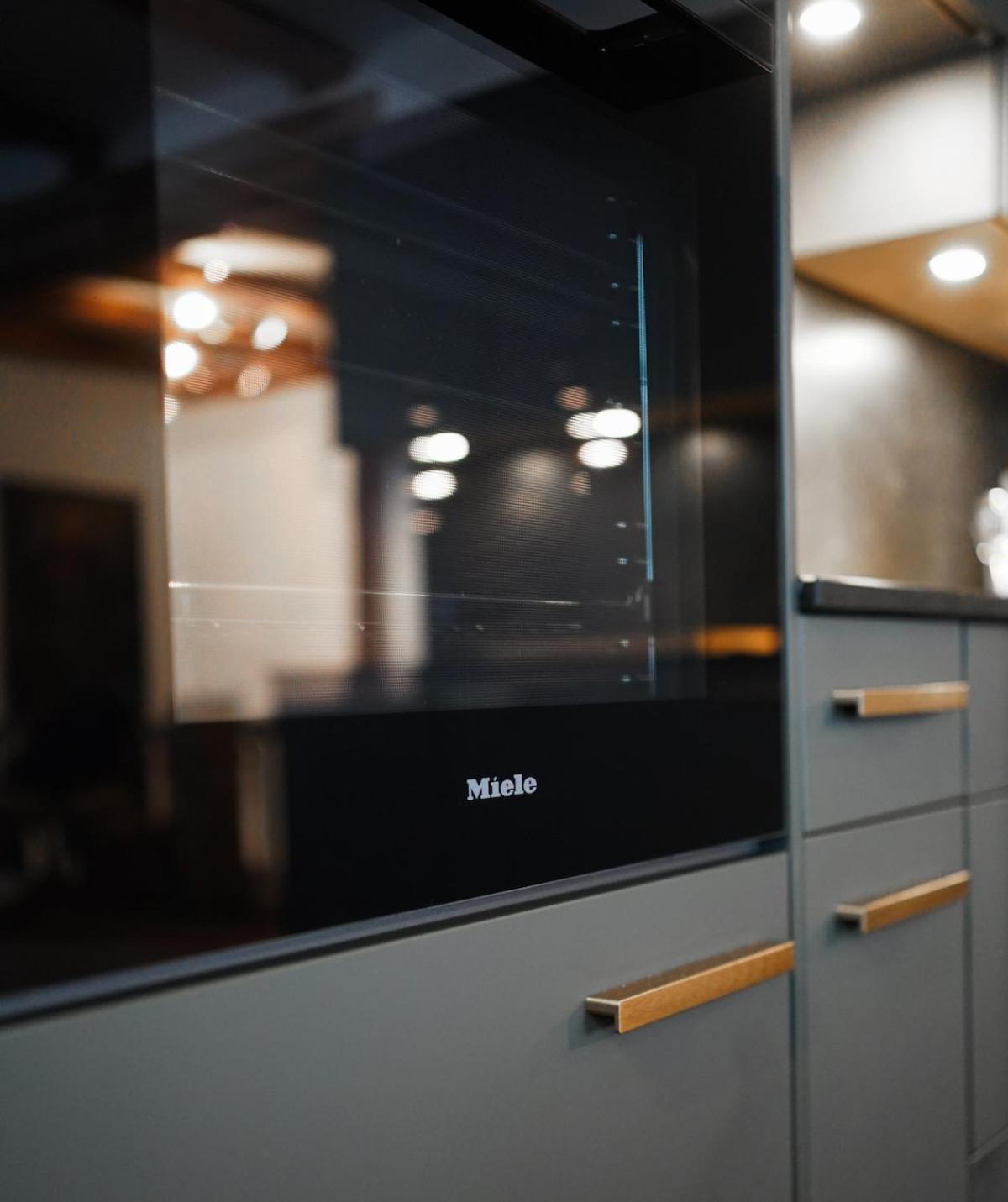 Rooftop Maisonette In Old Town Zurich