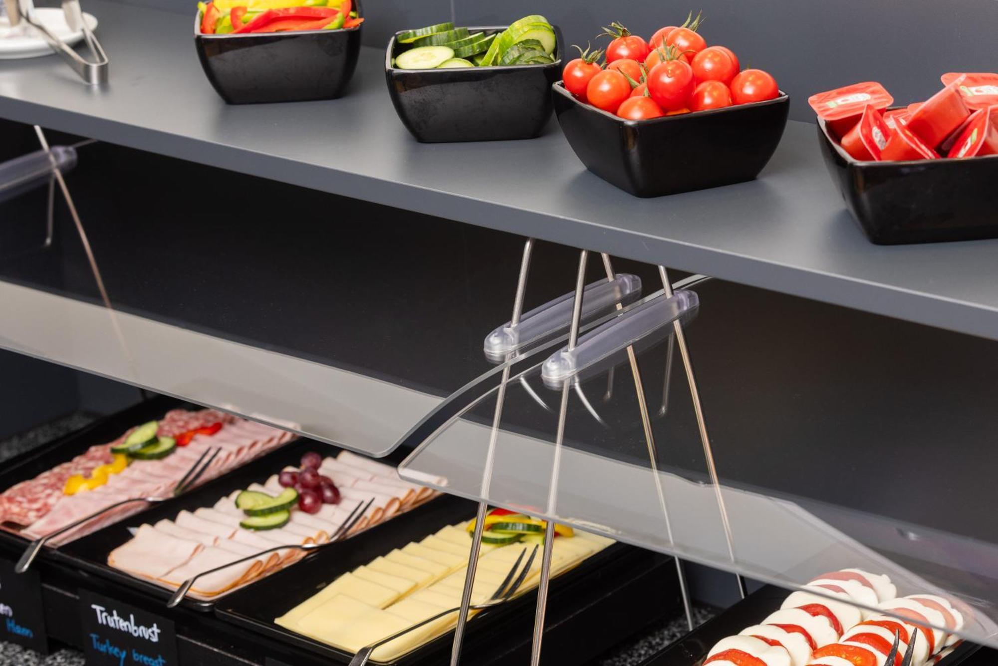 Fred Hotel Hauptbahnhof - Self Check-In Hotel