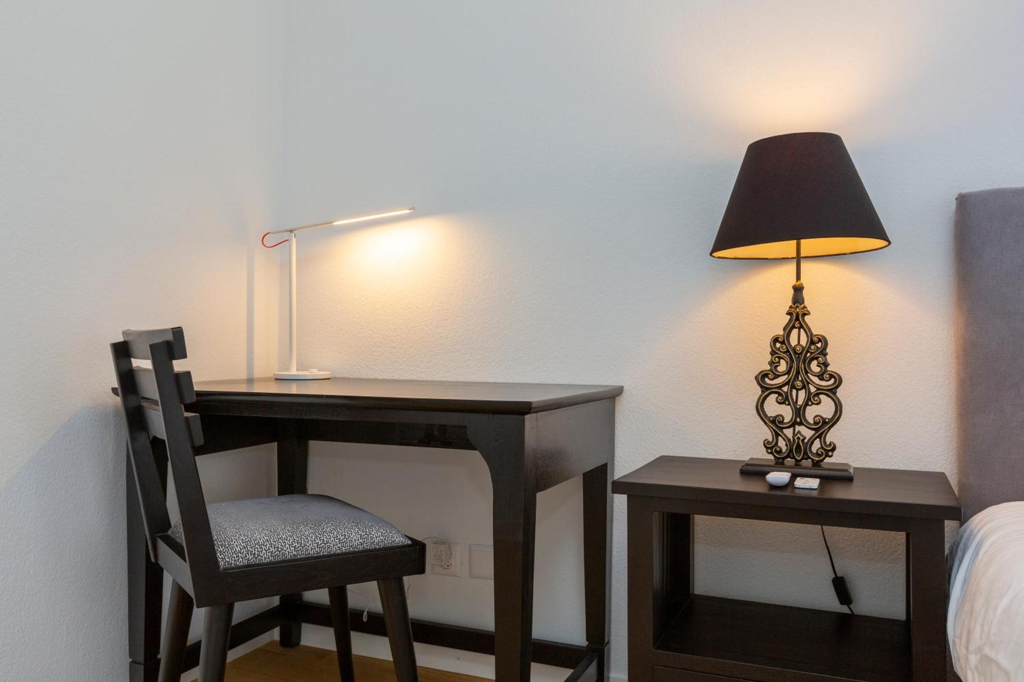 Kaya 3a - Downtown 2br With Balcony Zurich