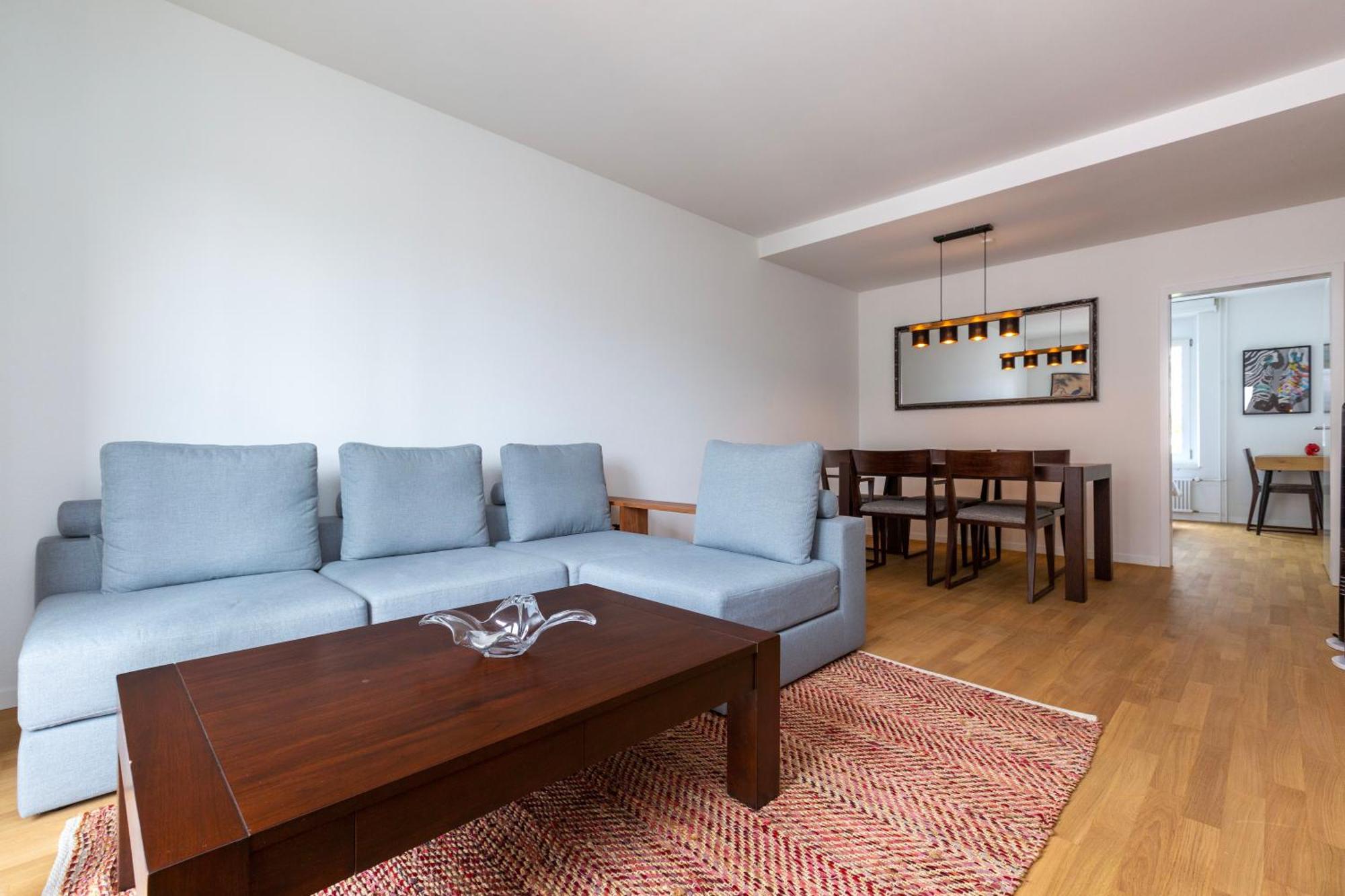 Kaya 3a - Downtown 2br With Balcony Zurich
