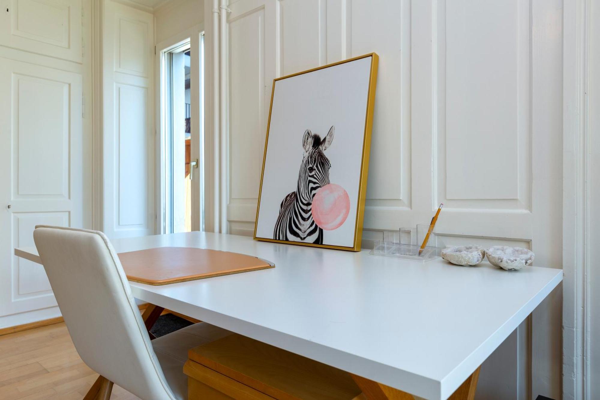 Kaya Diamond - 2br With Huge Terrace *