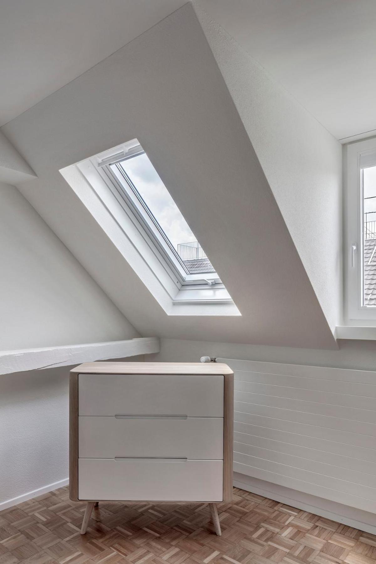 Prime With Designer Furniture In District 4 Apartment *