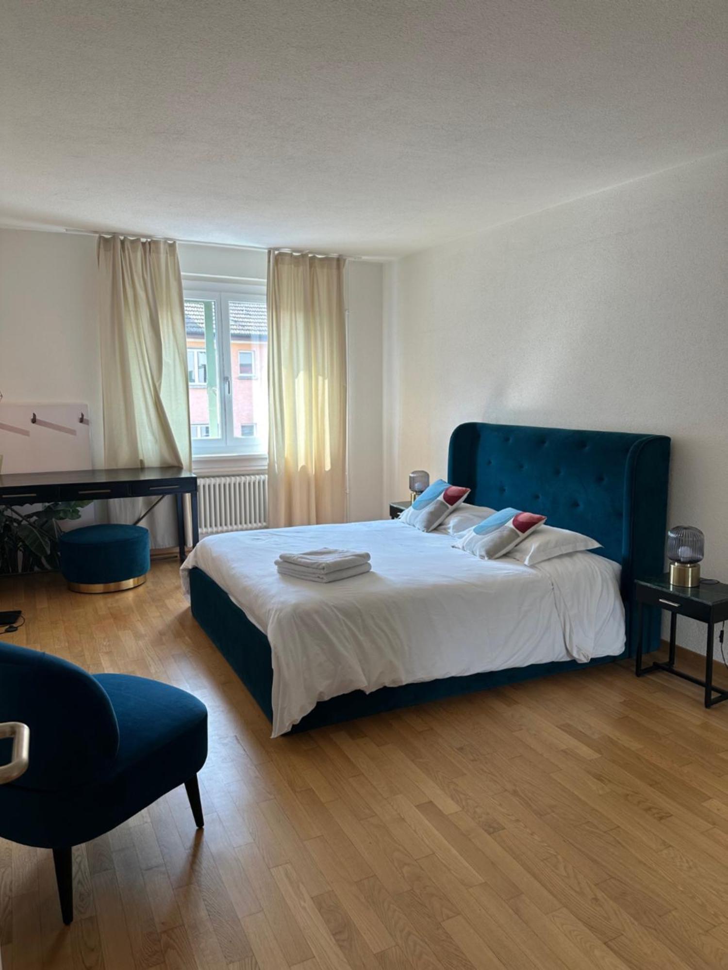 In West Apartment Zürich