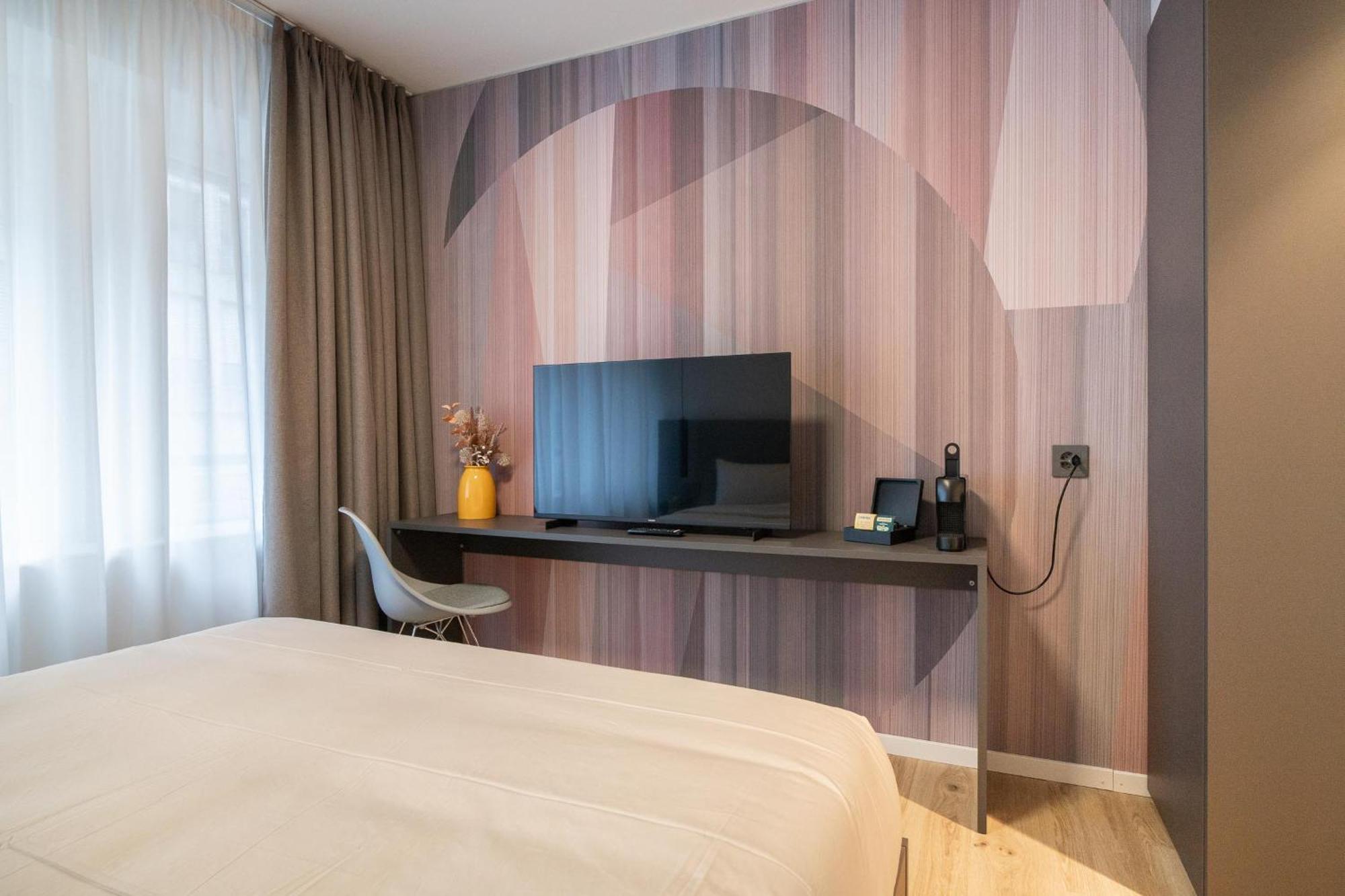 Pop 2night - Self Check-in * Zurich