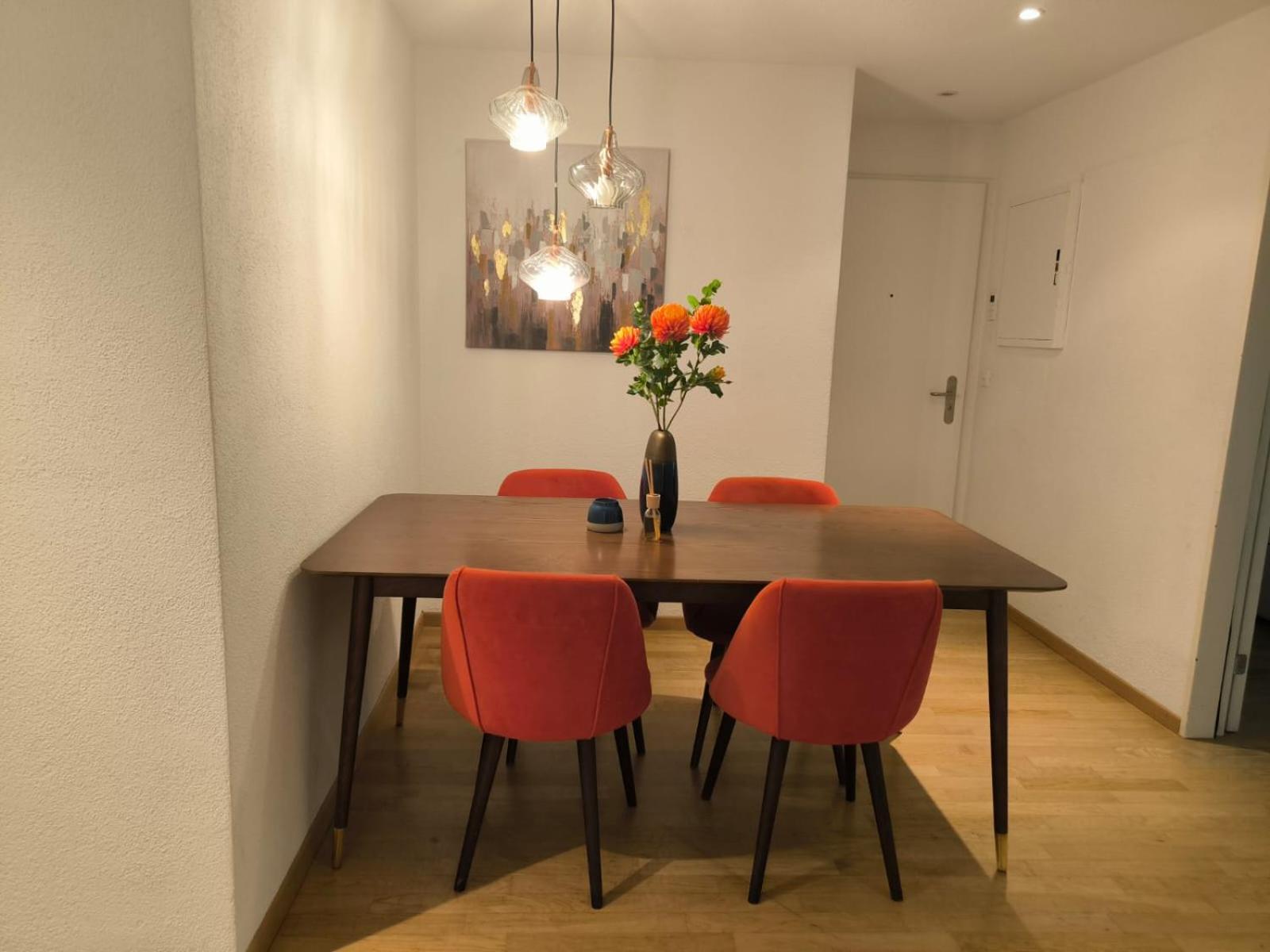 Apartment In West