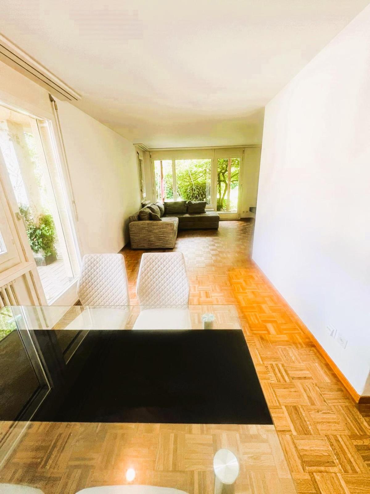 With View And Balcony In The Center Of Hwa * Zurich
