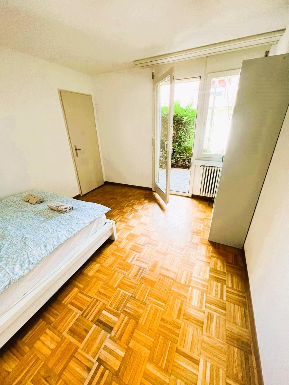 With View And Balcony In The Center Of Hwa Zurich