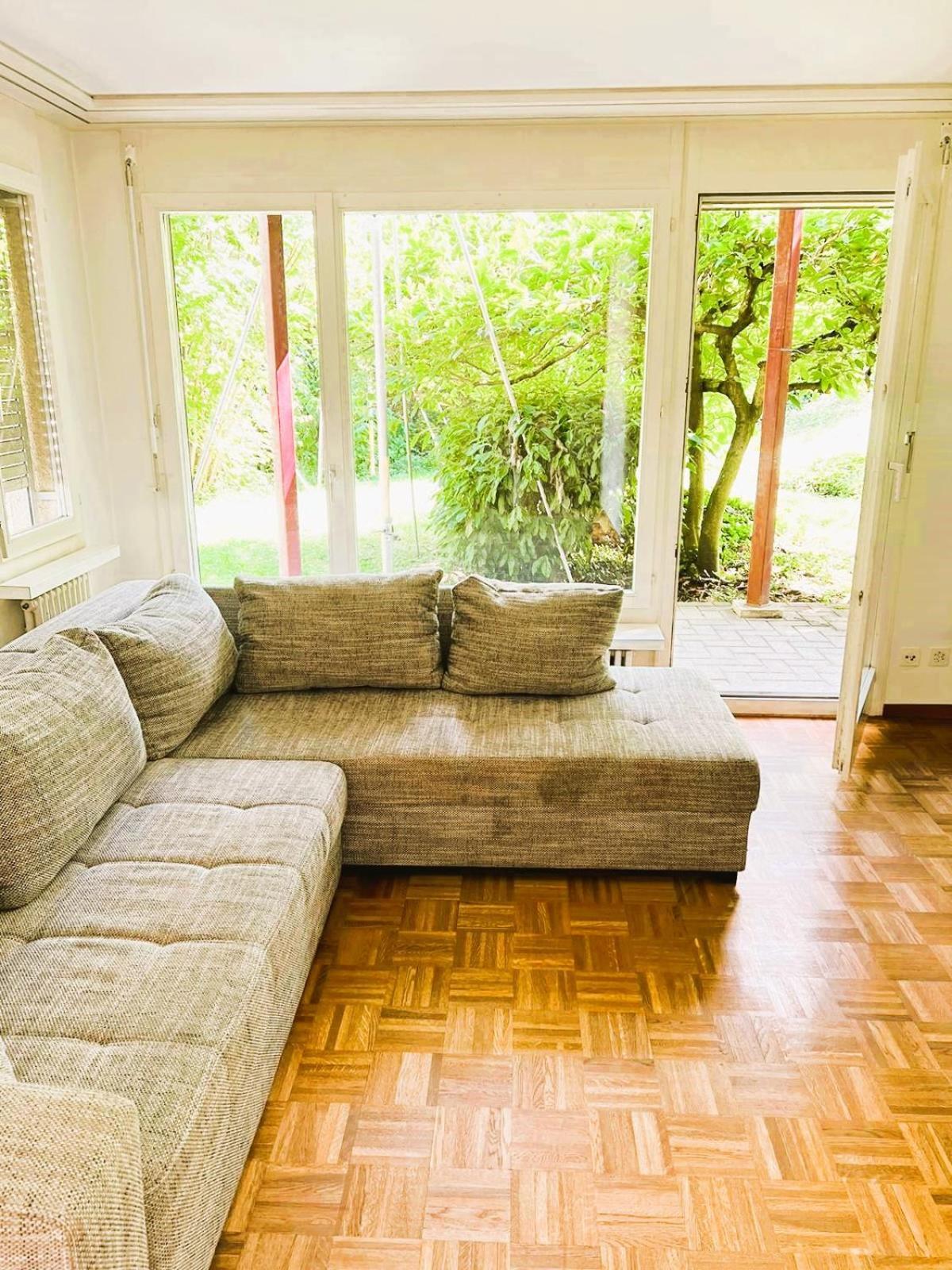 With View And Balcony In The Center Of Hwa * Zurique