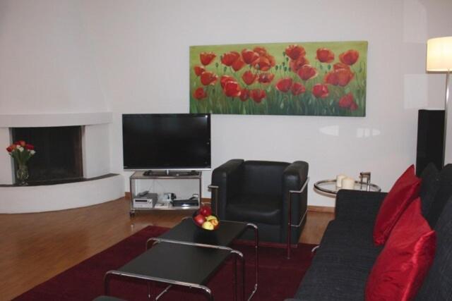 Charming Flat, Near - Fb9 Apartment *