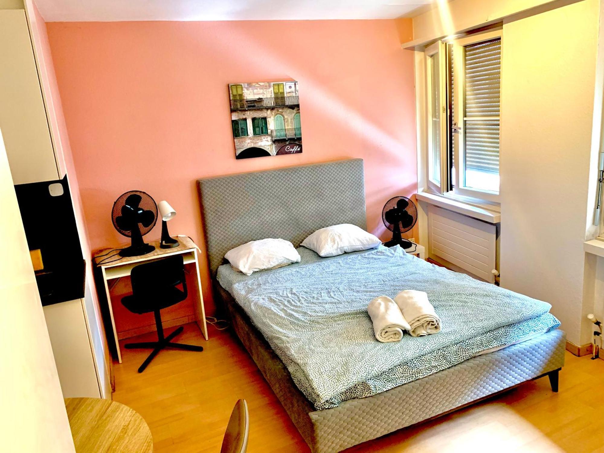 New In The Center Of Old Town Muhlegasse - Self Checkin Zurich