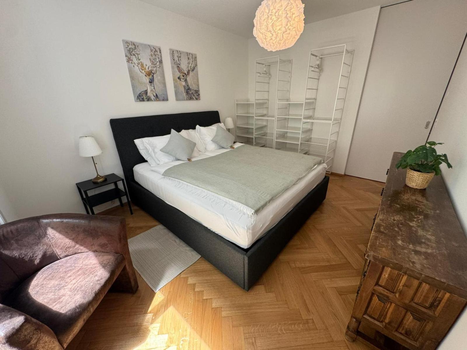 Apartment Station Apartment, 2 Bedroom & Sofabed