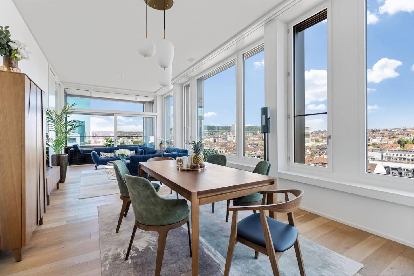 Btqleadingluxurypenthouse&garage Apartment