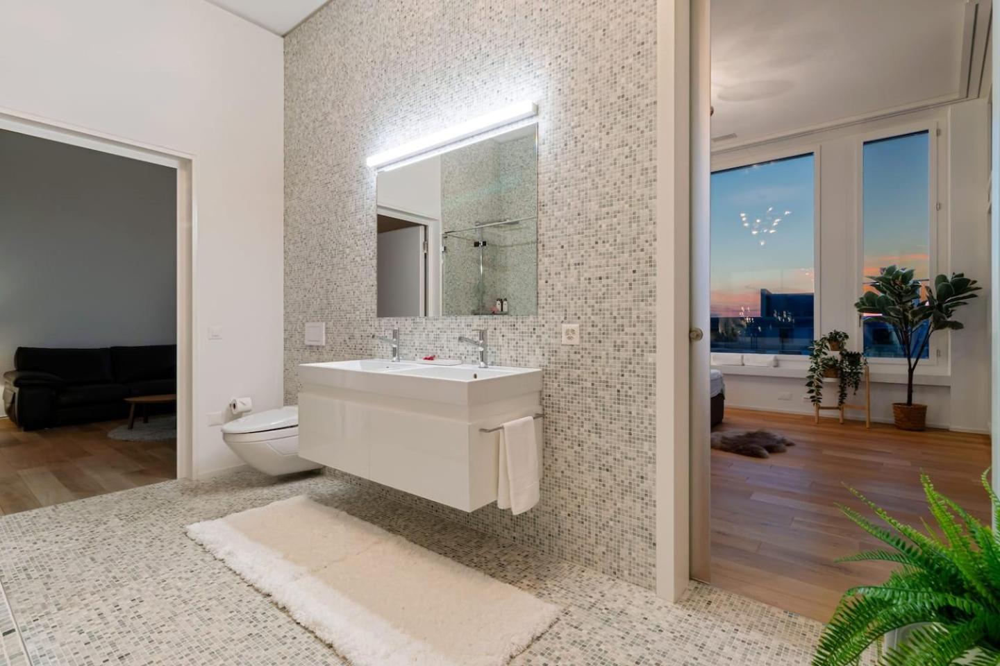 Apartment Btqleadingluxurypenthouse&garage *