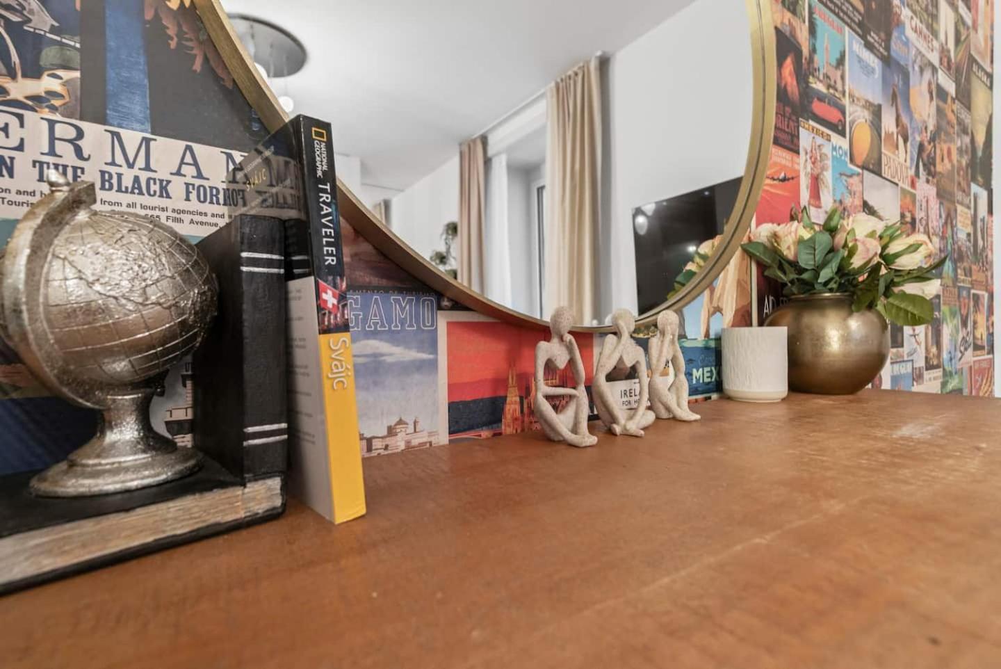 Btqcentralacfreeparkingterrace Apartment Zurich