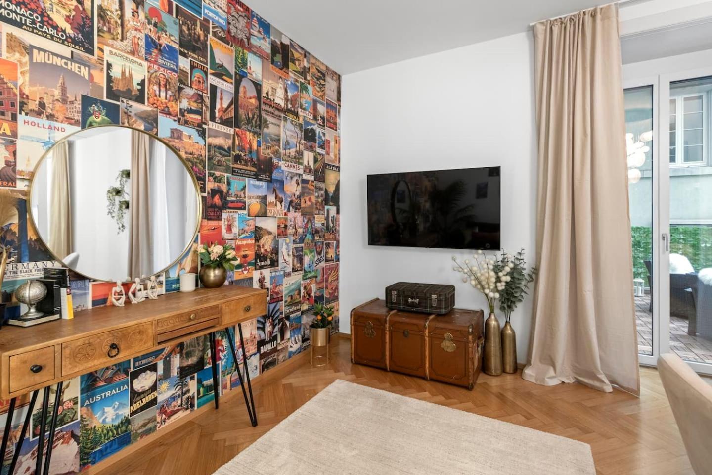 Btqcentralacfreeparkingterrace * Zurich
