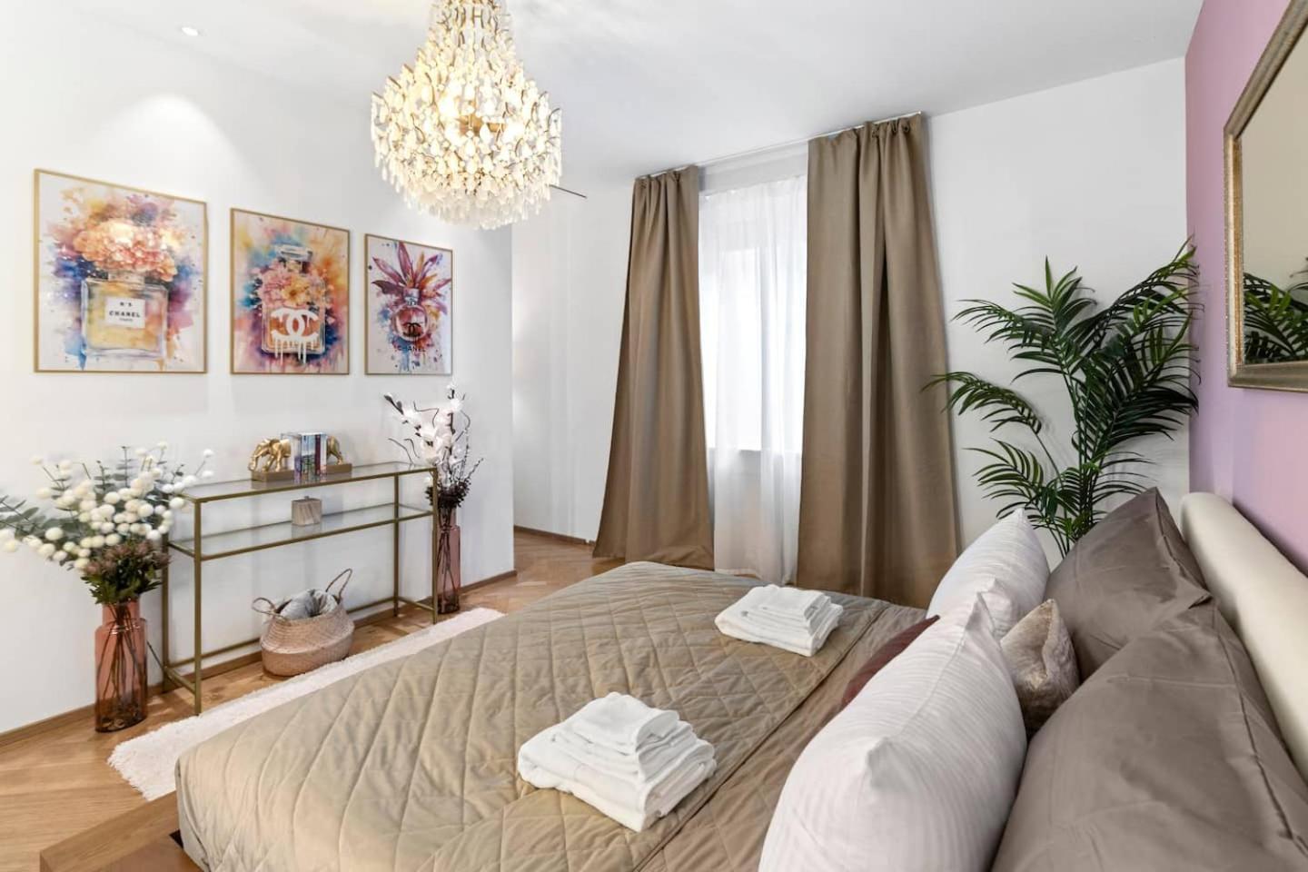 Location Ac Free Parking Apartment