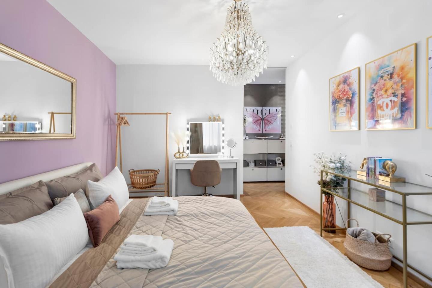 Location Ac Free Parking Apartment *