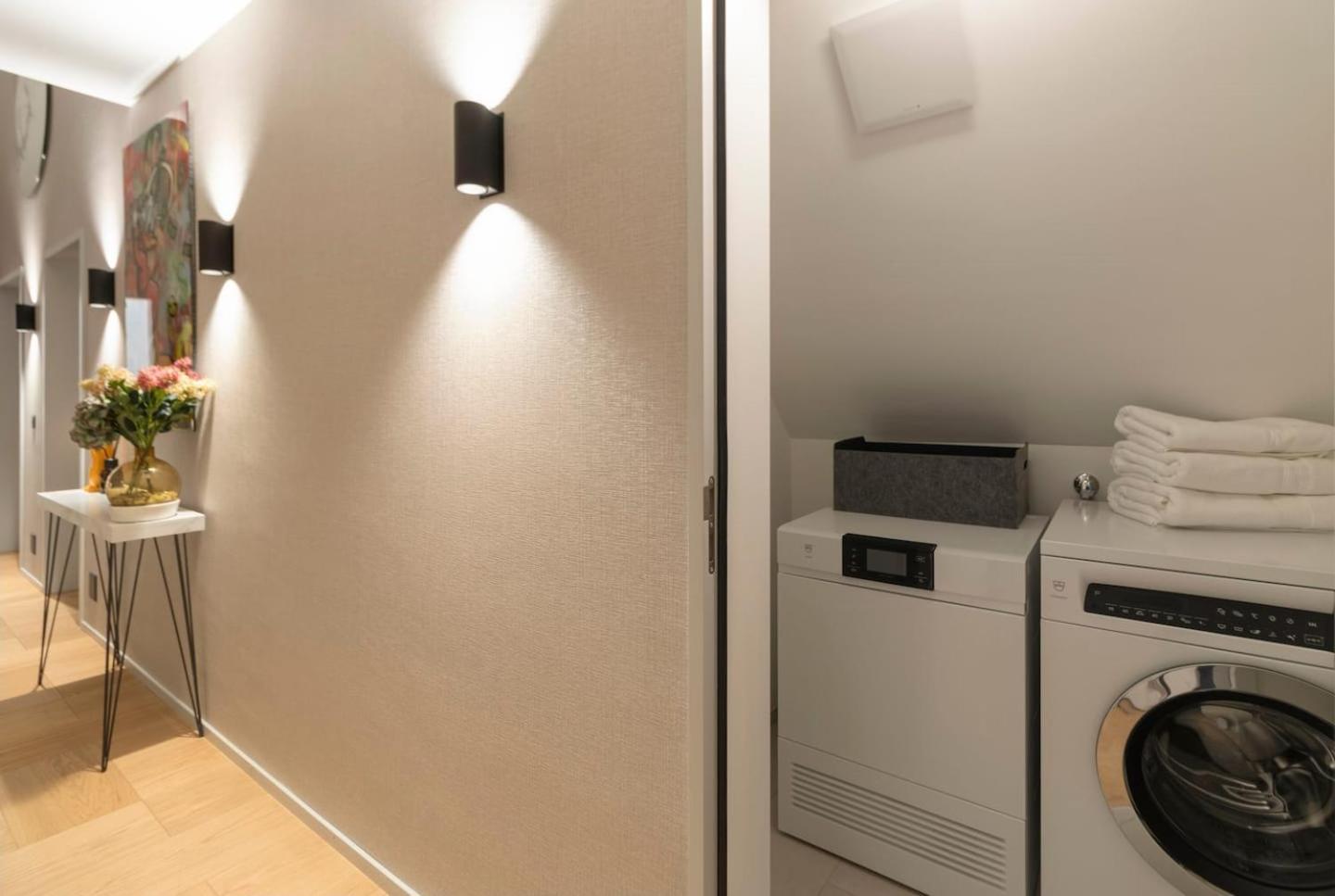 Bahnhofstrasse Designer Penthouse Private Rooftop Apartment Zurich