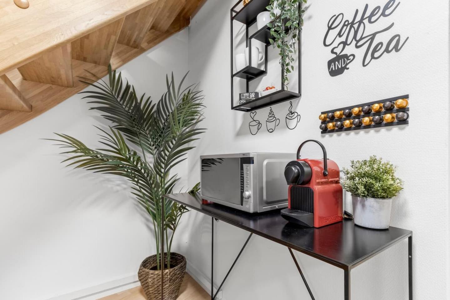 Value Location Ac Free Parking *