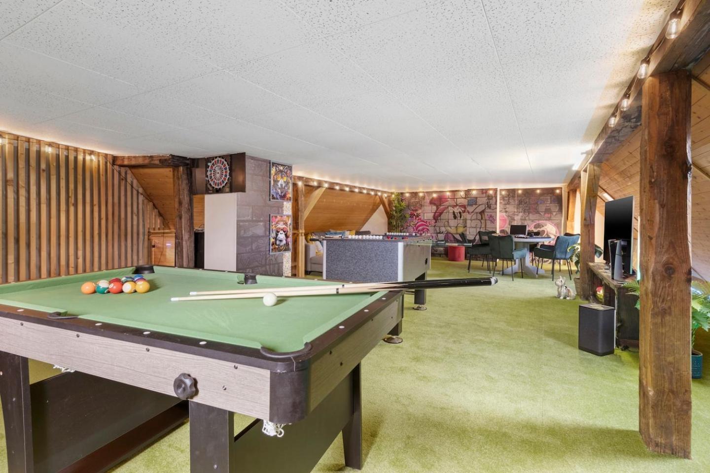 Value Location Ac Free Parking *