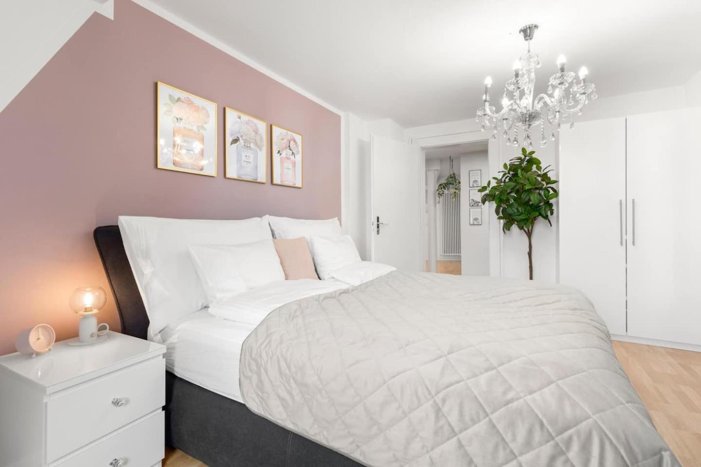 Value Location Ac Free Parking Zurich