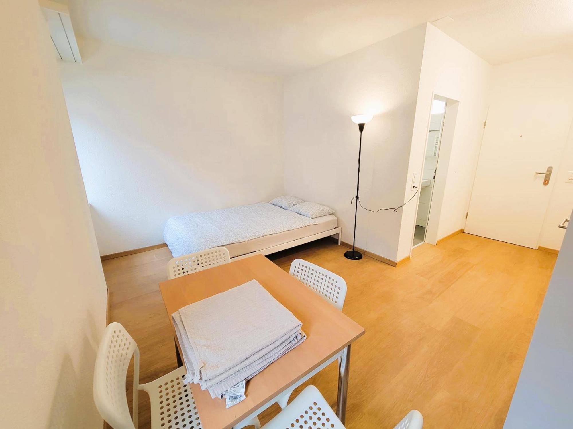 Center Next To Hb Main Train Station La Apartment *