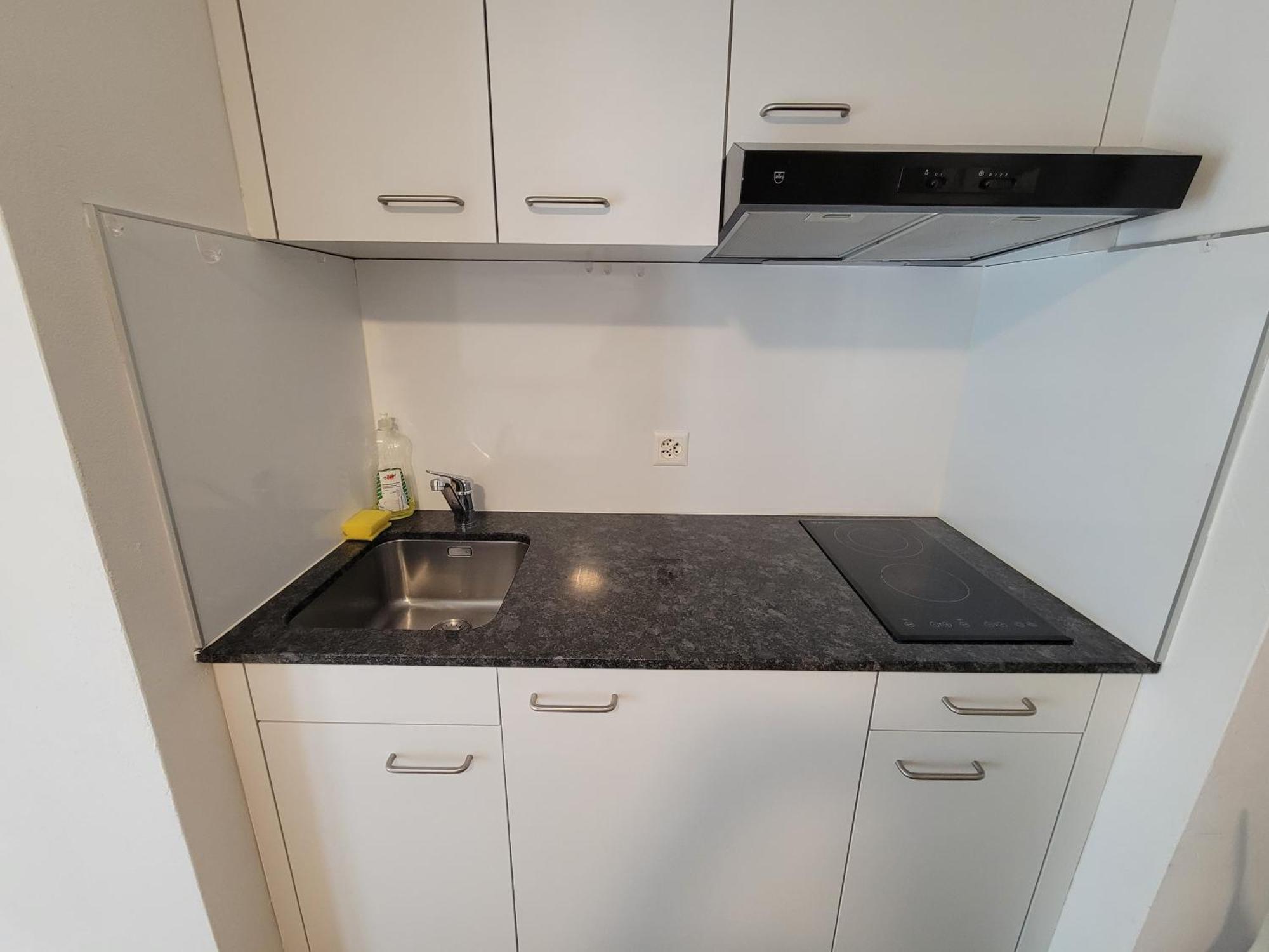 Apartment Center Downtown Next To Hb Main Train Station Neu