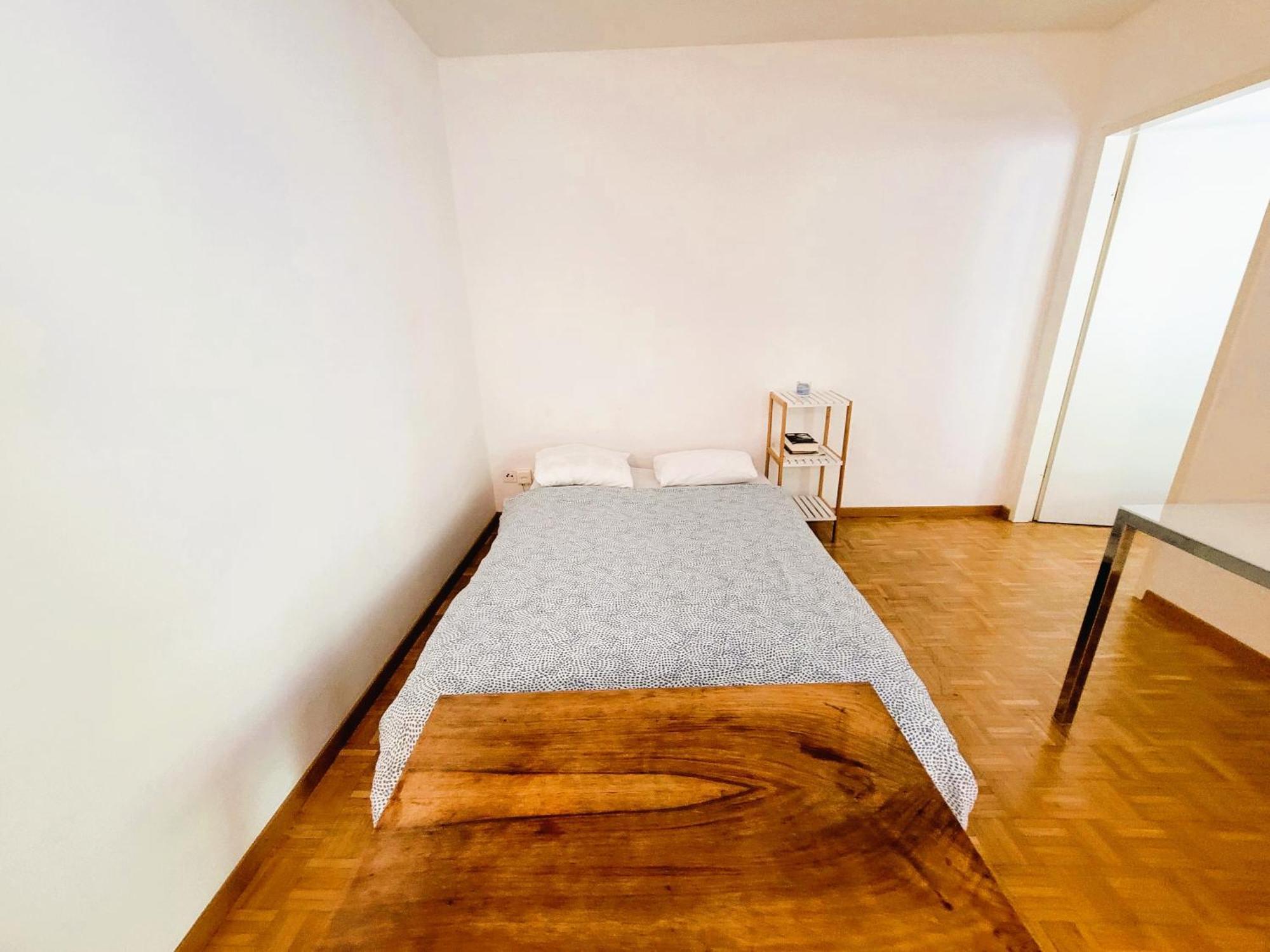 2 Beautiful Center Downtown Flat With Balcony Bir *
