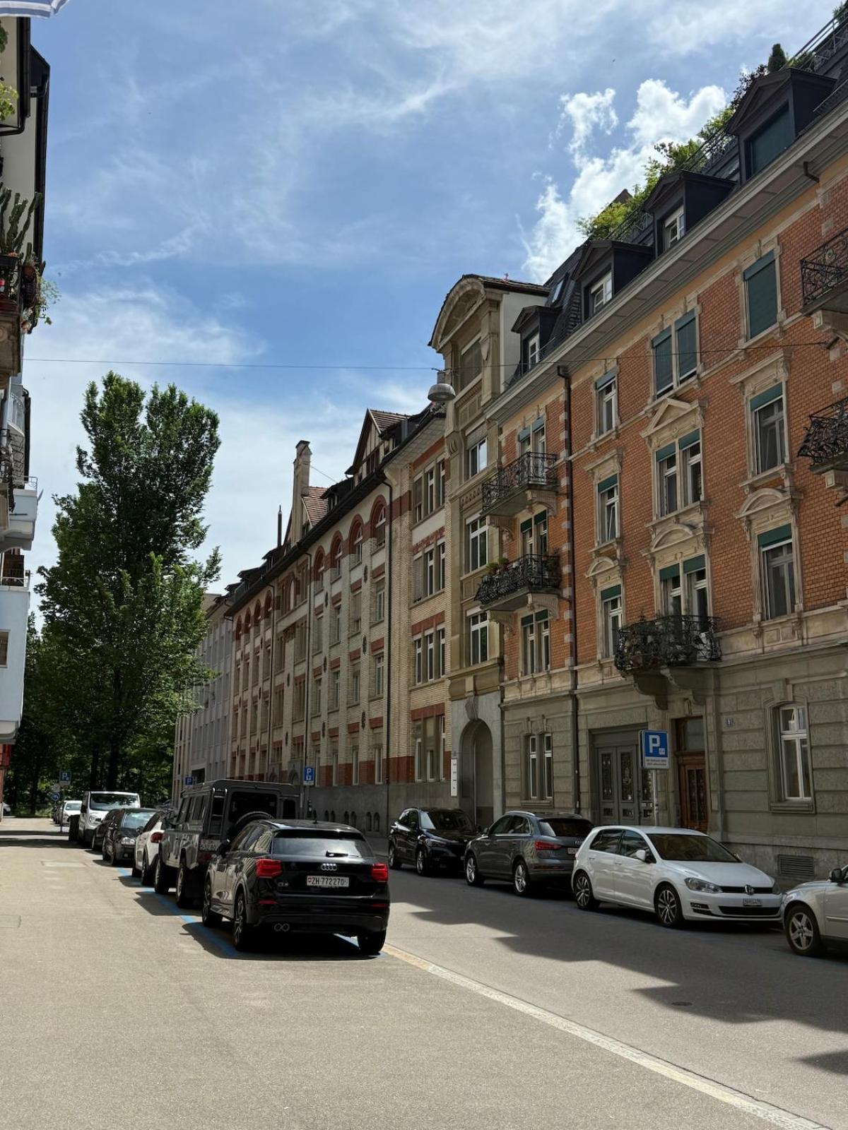 Apartment Maison Zueri