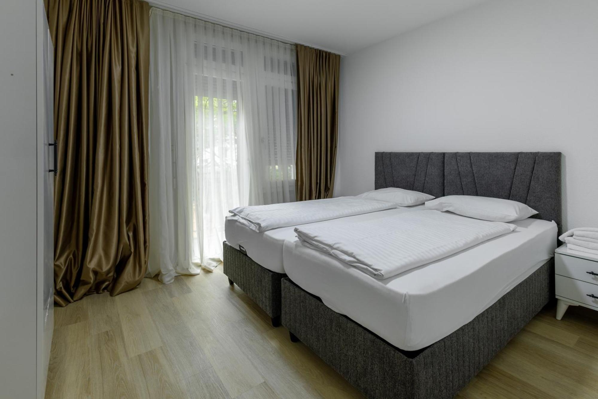 Luxury By Livingdowntown Apartment *