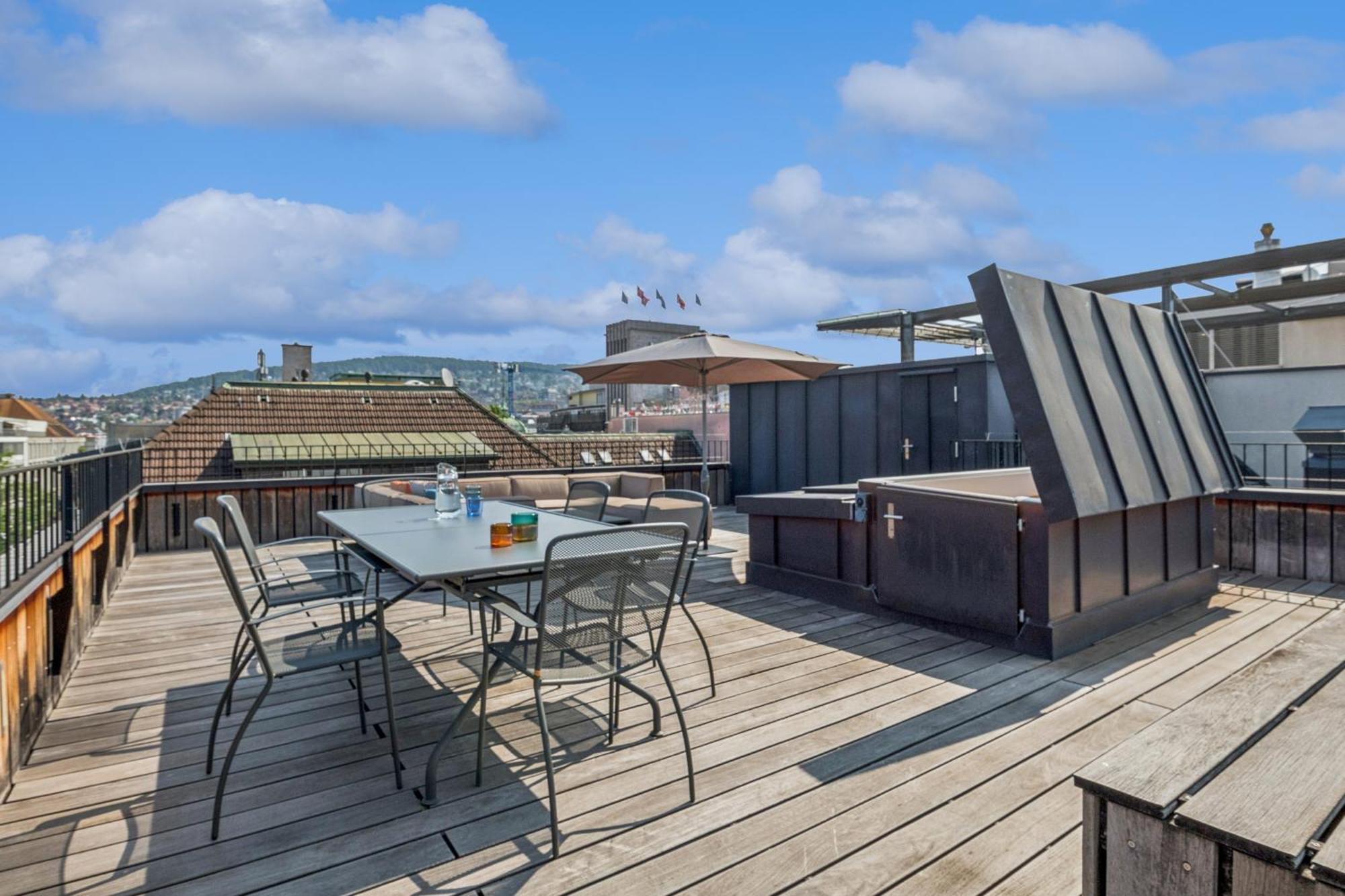 Horizon Loewenstrasse Penthouse Apartment Zurich
