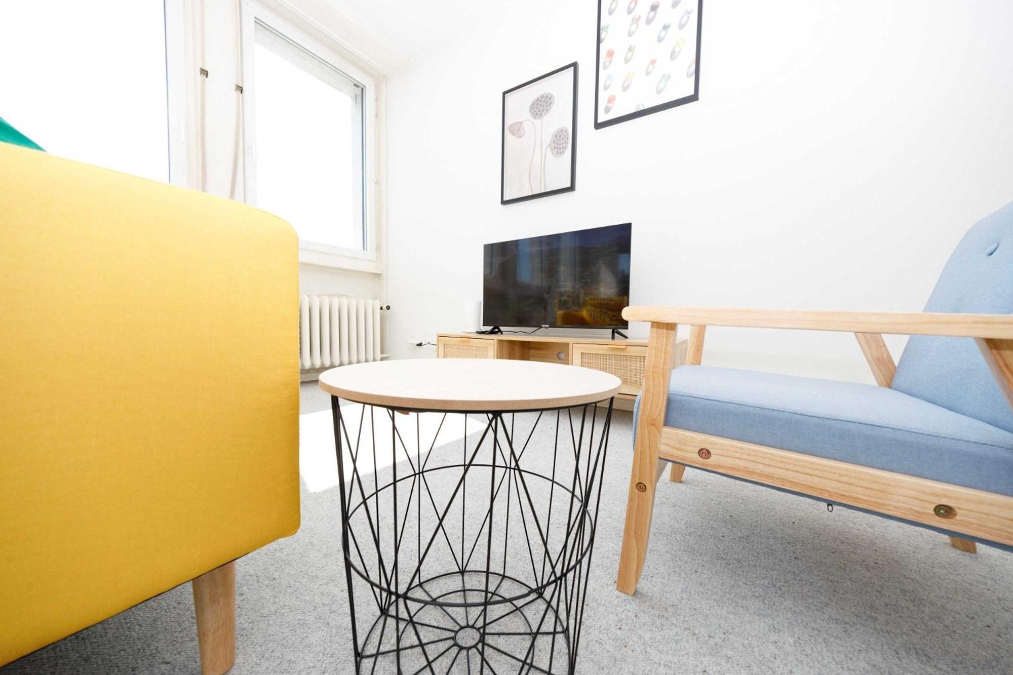 Basic&cozy Central&walkable Apartment