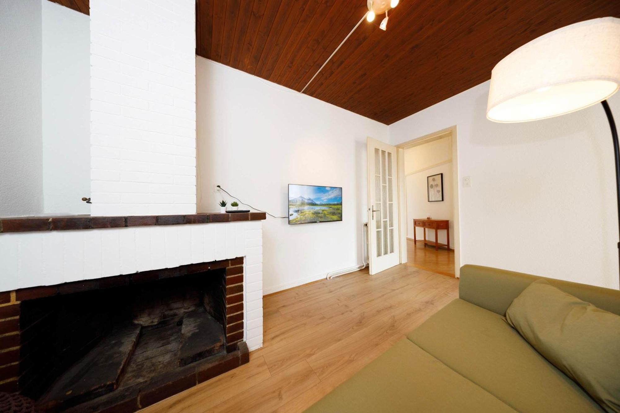 Spacious Huge Terrace & Views * Zurich