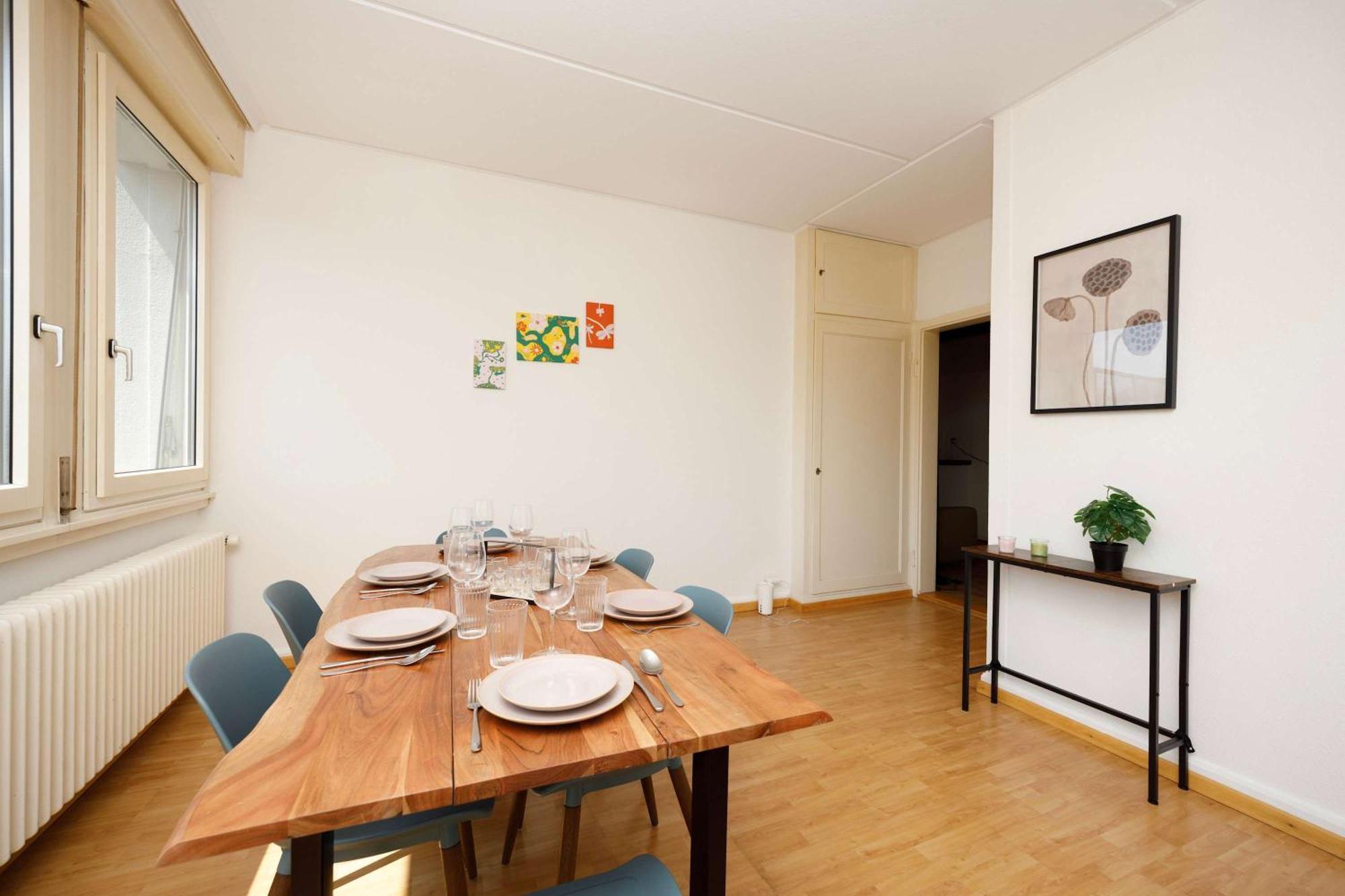 Spacious Huge Terrace & Views Apartment