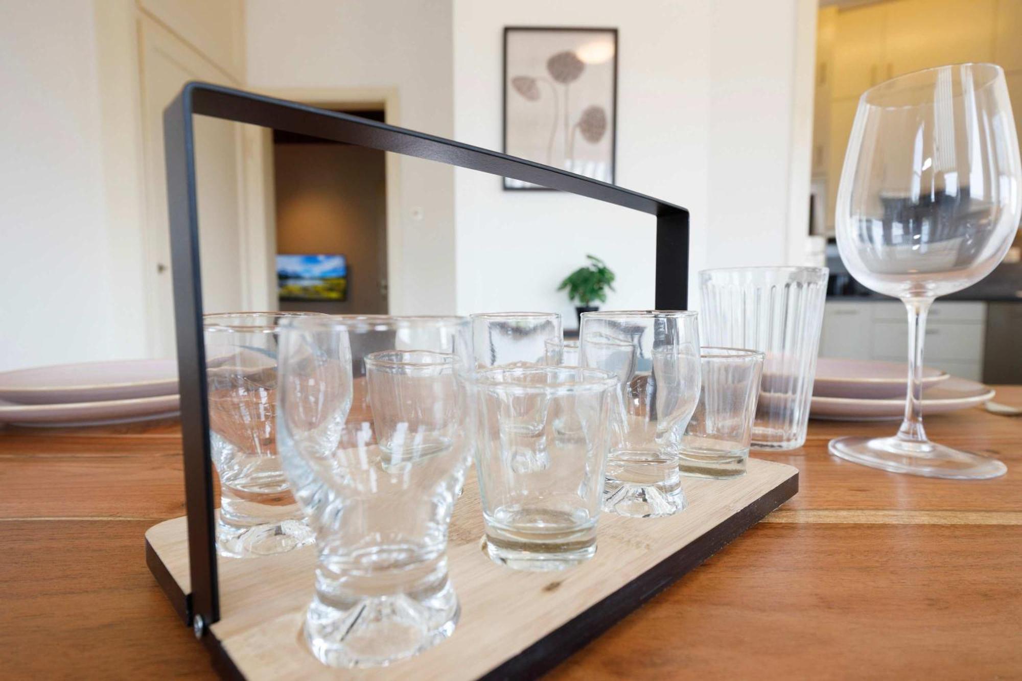 Spacious Huge Terrace & Views Apartment