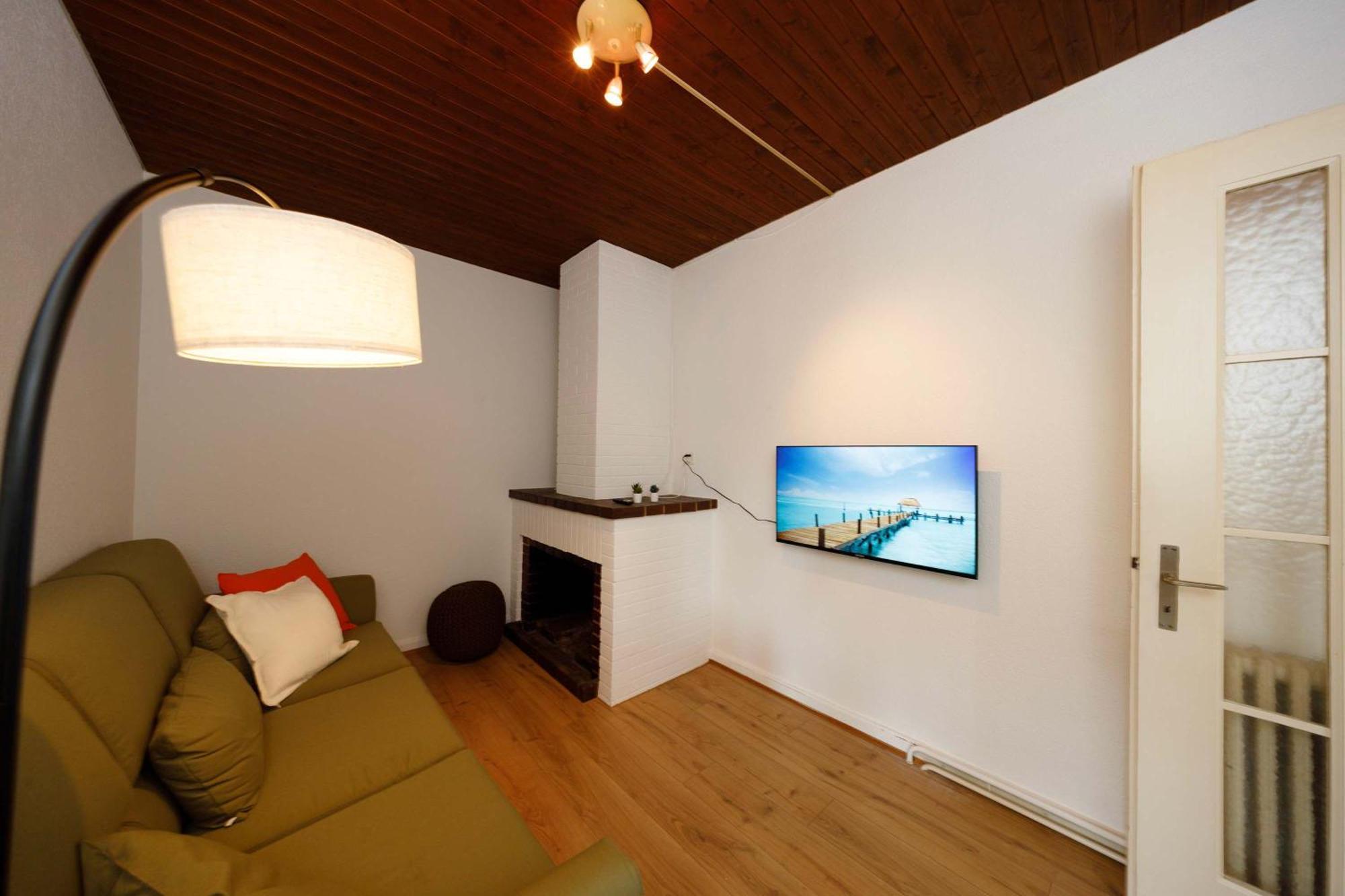 Spacious Huge Terrace & Views Apartment *