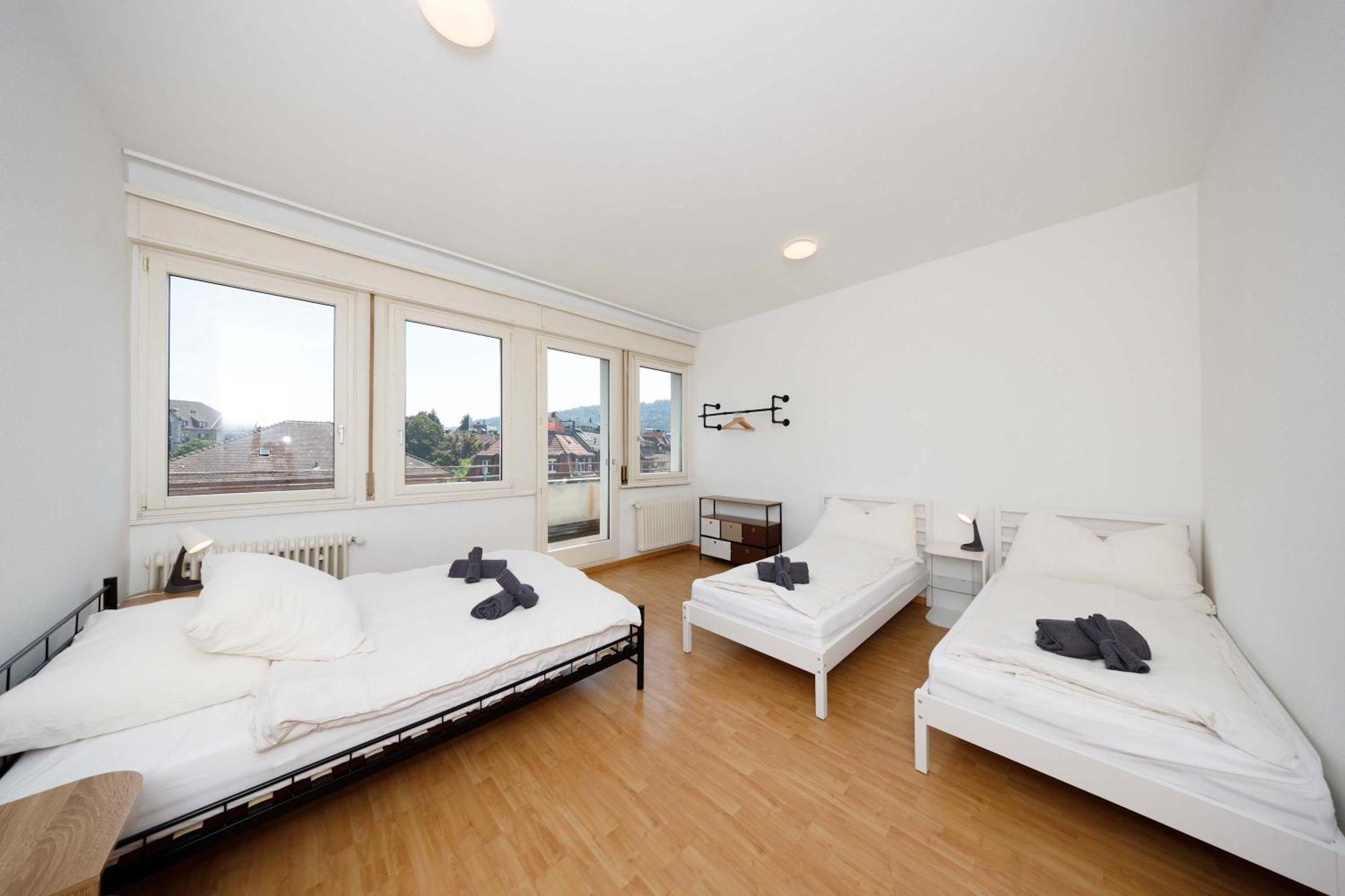 Spacious Huge Terrace & Views