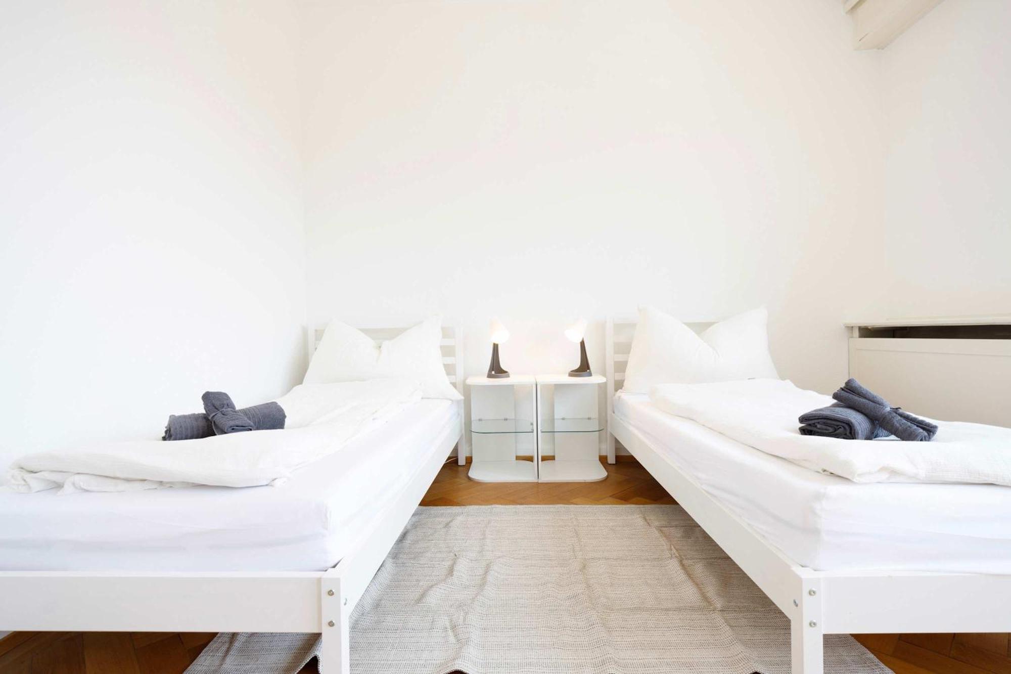 Spacious Huge Terrace & Views