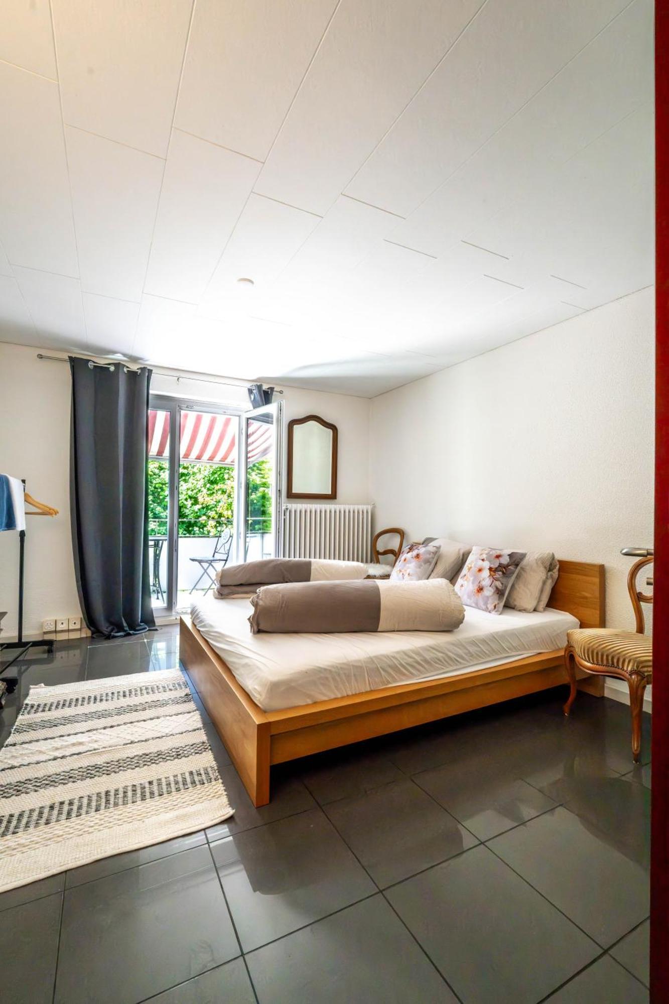 Homestay Sunny Near Airport Zurich