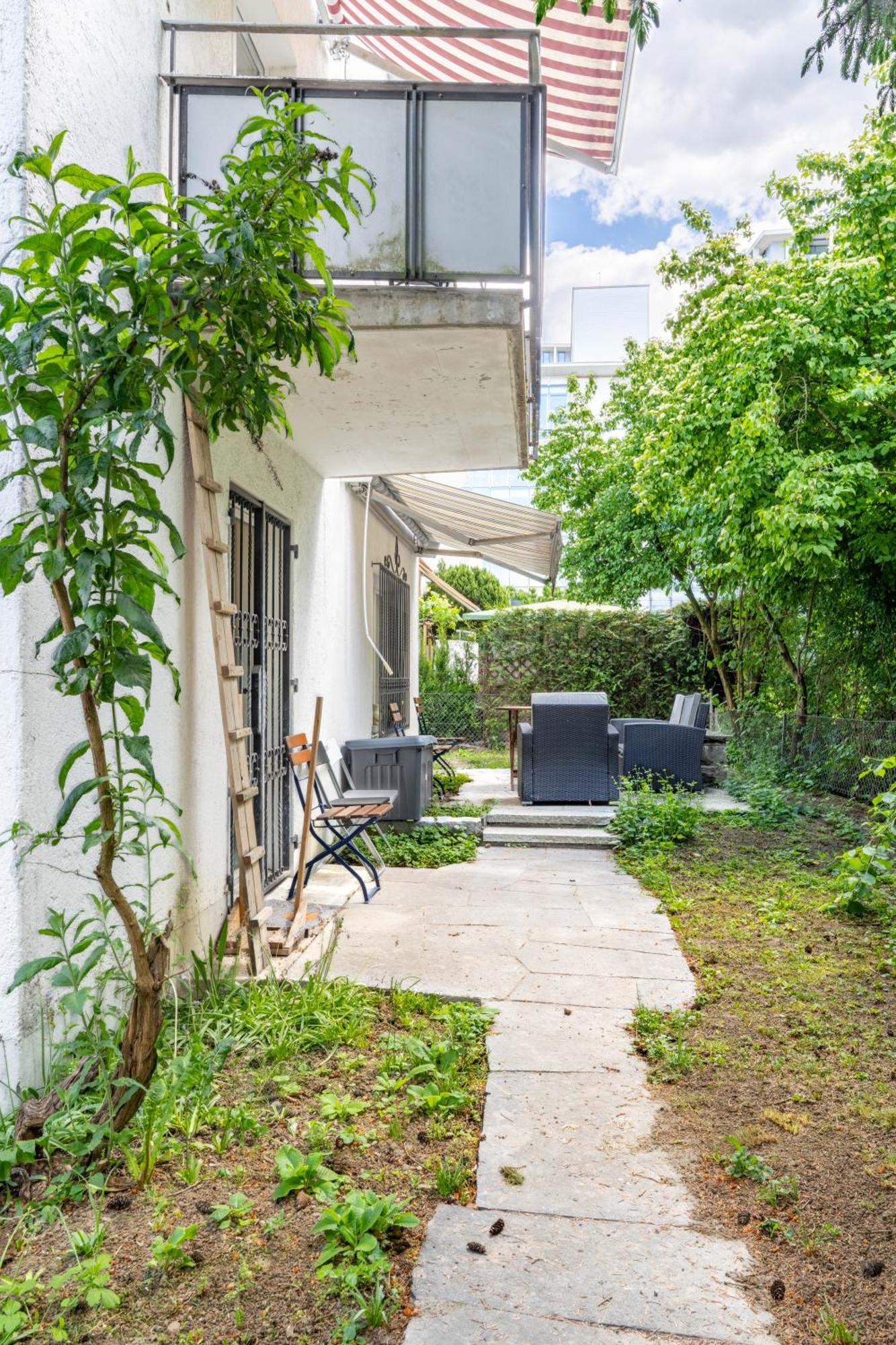 Homestay Sunny Near Airport