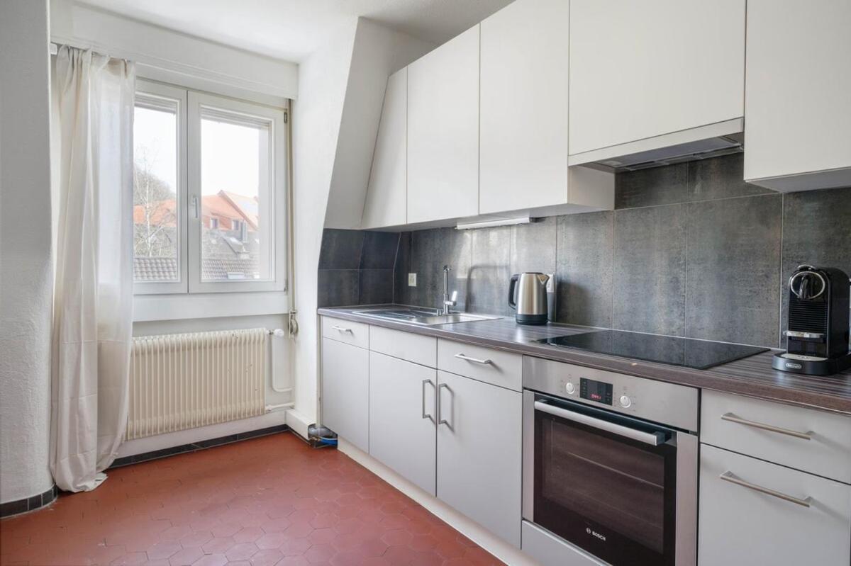 Azure - Free Parking * Zurich