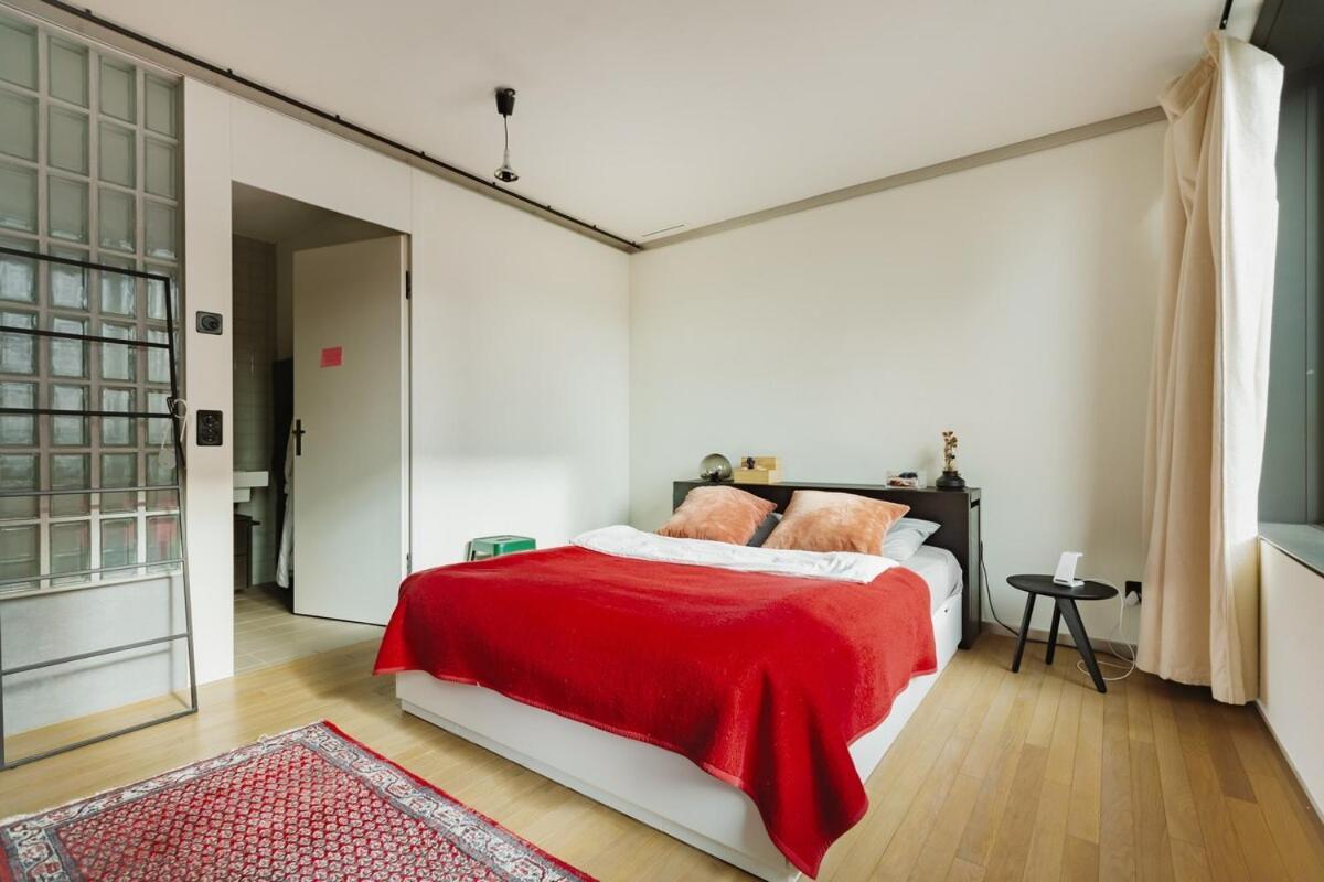 Art Loft Downtown Apartment