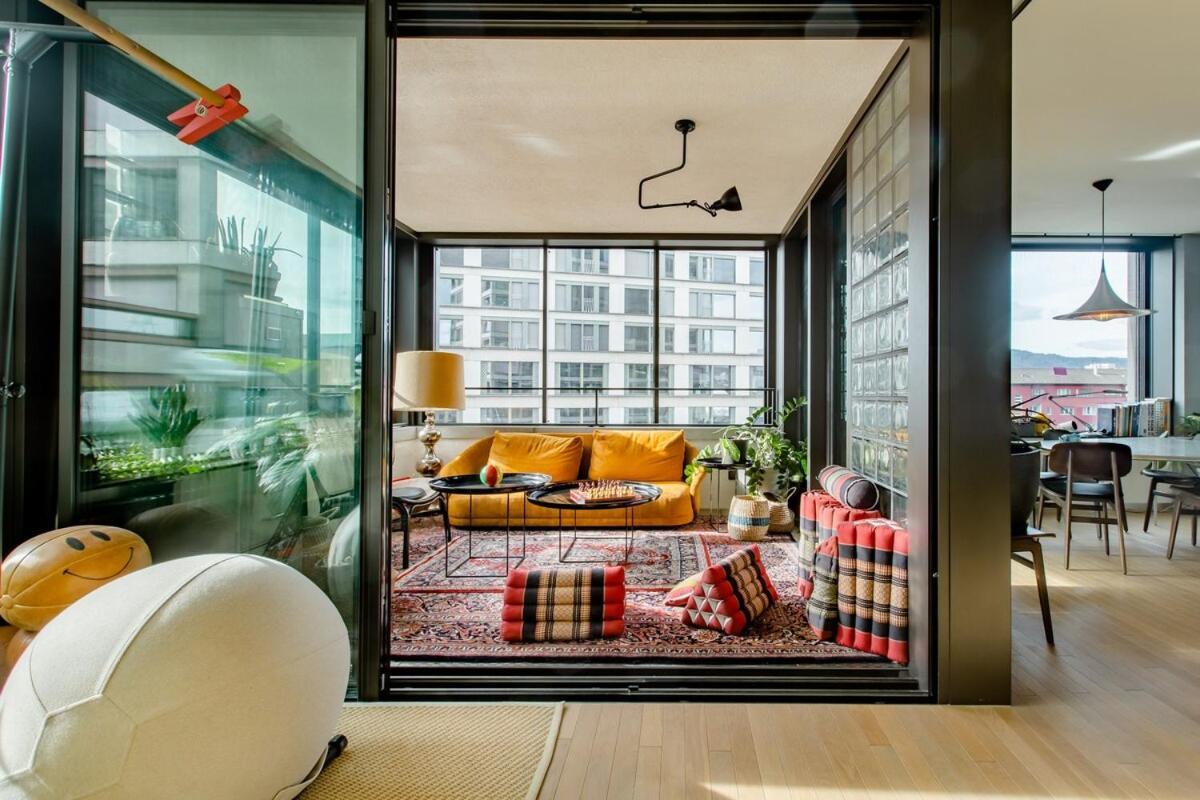 Art Loft Downtown Apartment *