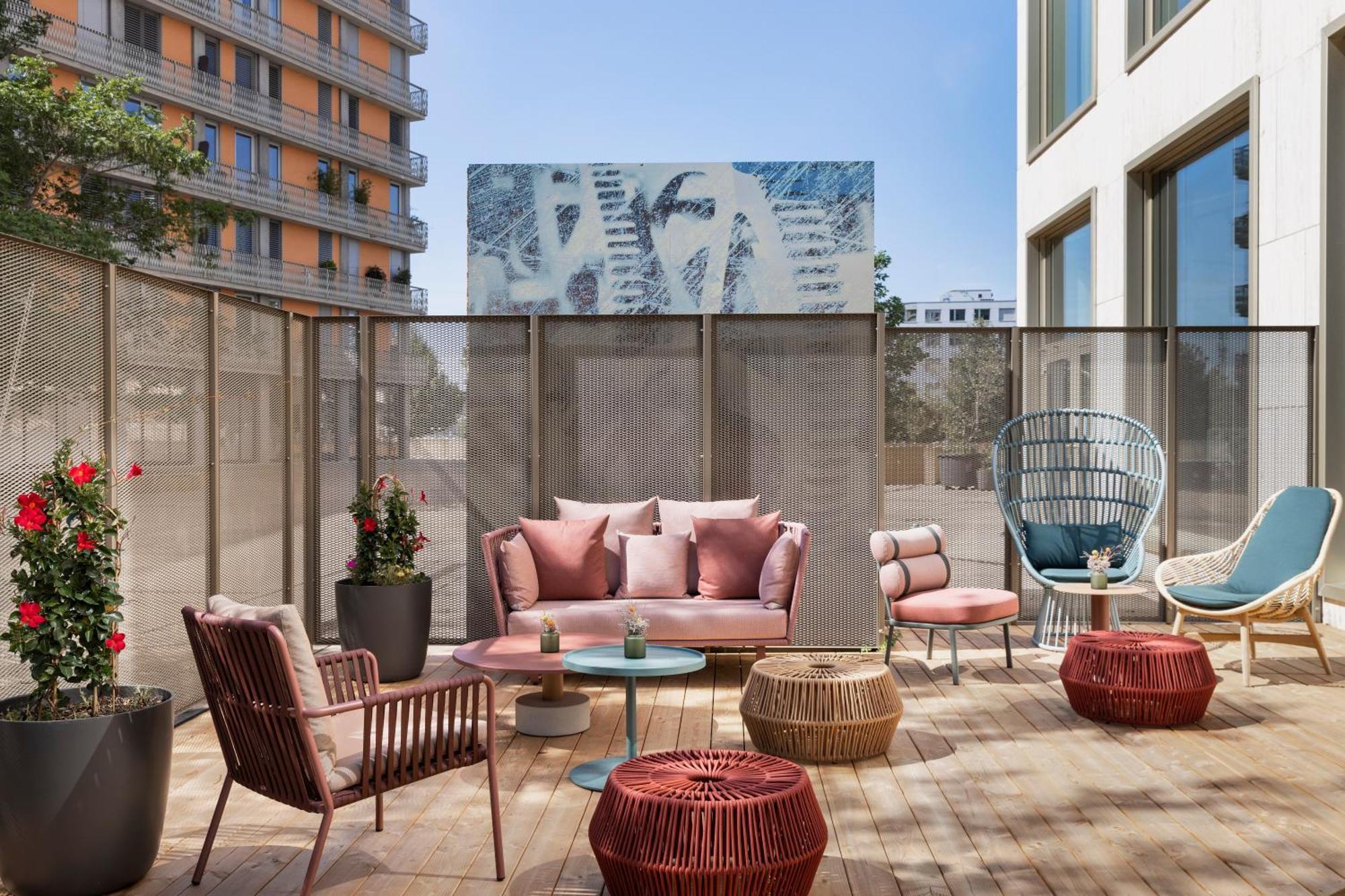 Renaissance Tower 5* Zurich