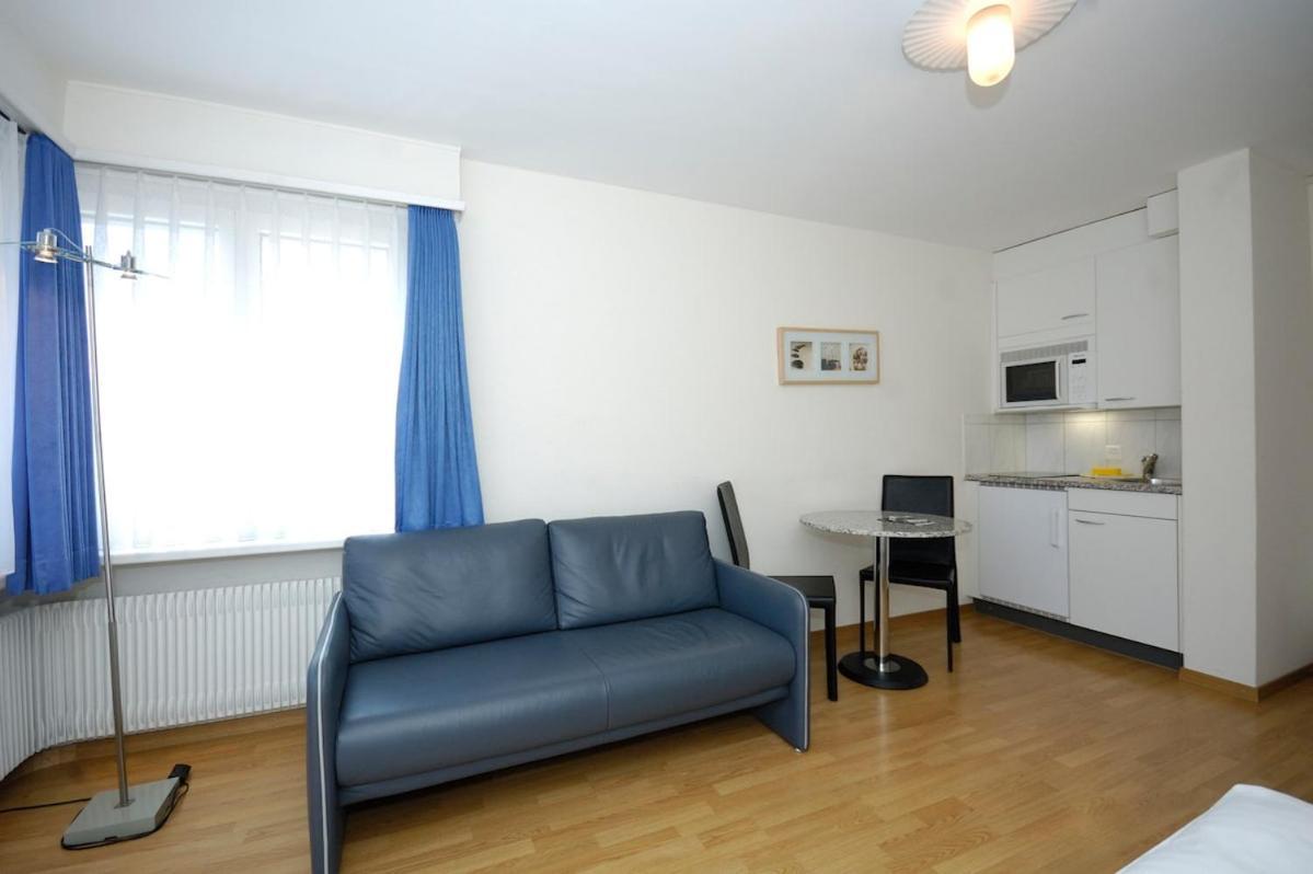 - Crown 43 Apartment *