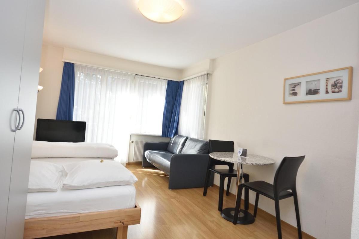 - Crown 43 Apartment Zurich